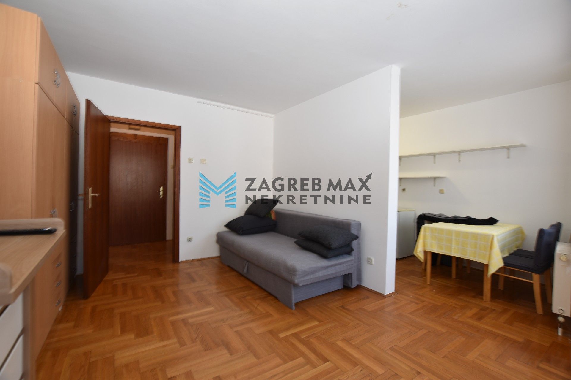 Zagreb - NAJAM - KAJZERICA Ugodan 1soban stan 35 m2, 2. kat, mirno okruženje, loggia