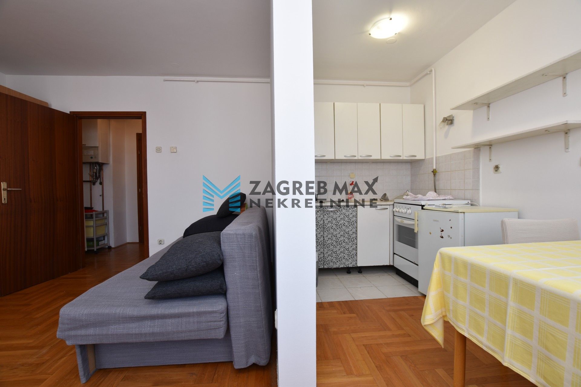 Zagreb - NAJAM - KAJZERICA Ugodan 1soban stan 35 m2, 2. kat, mirno okruženje, loggia