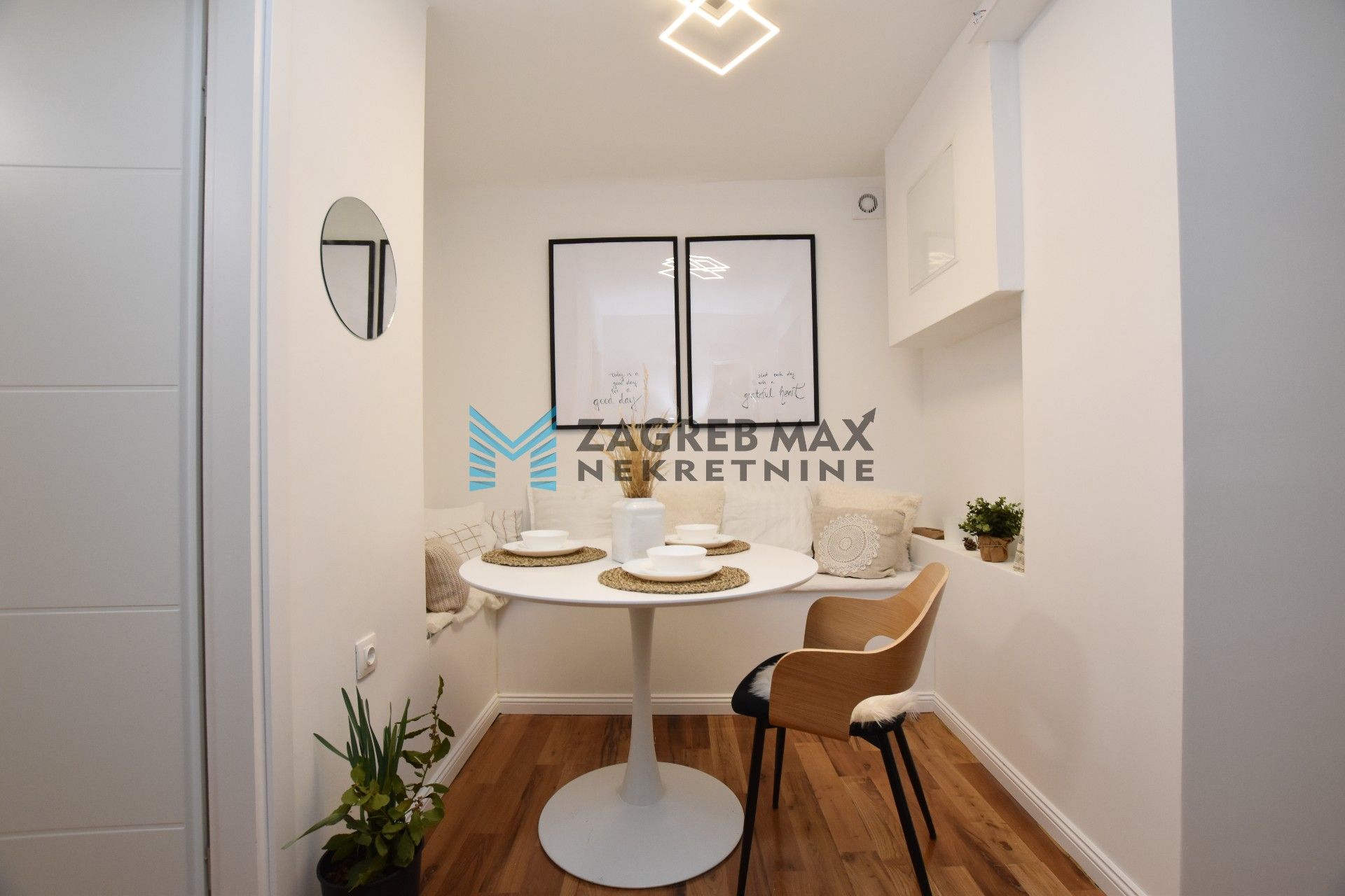 Zagreb - DONJI GRAD Moderan 1soban stan od 35 m2