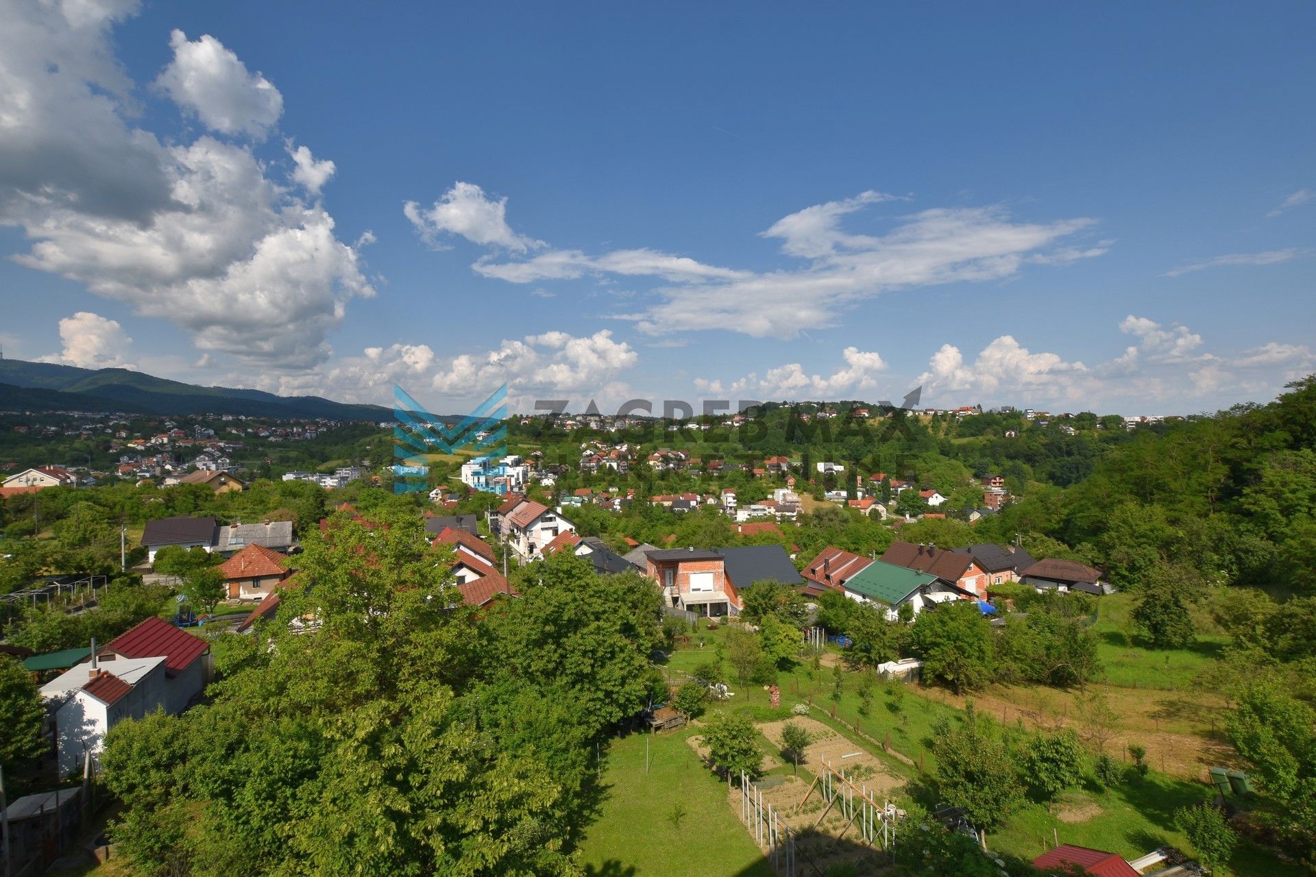 Zagreb - KUSTOŠIJSKI VIDIKOVEC - stan s pogledom