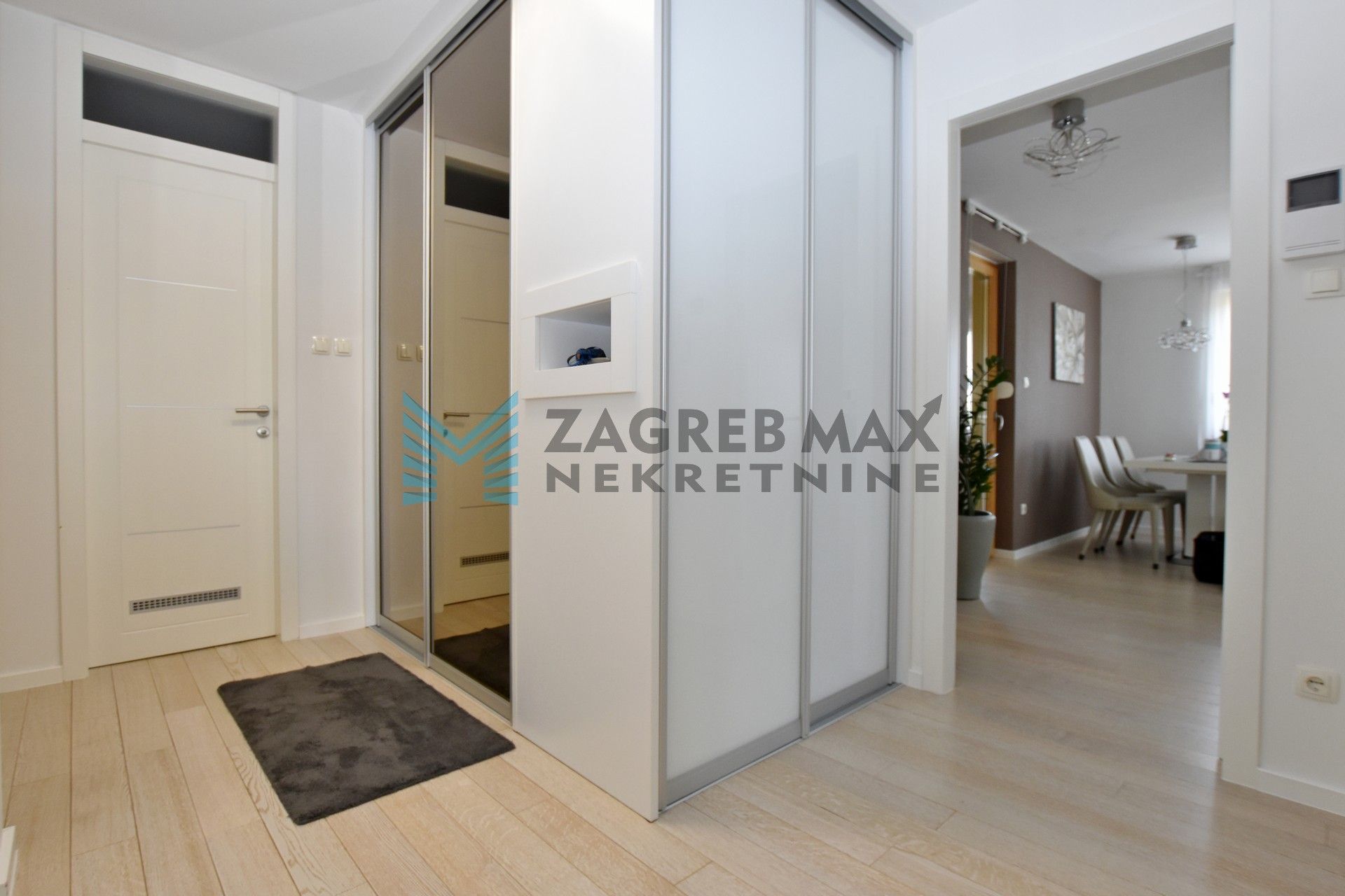 Zagreb - Malešnica - novija gradnja, Mešić Com 2015.god.