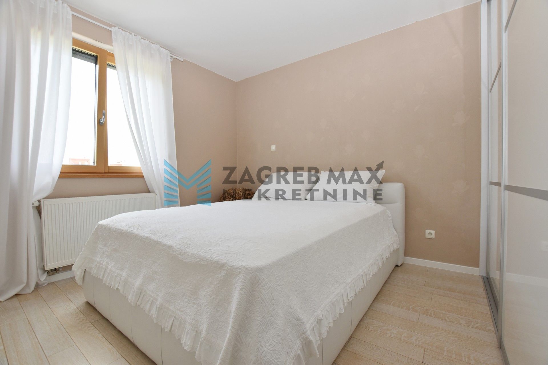 Zagreb - Malešnica - novija gradnja, Mešić Com 2015.god.