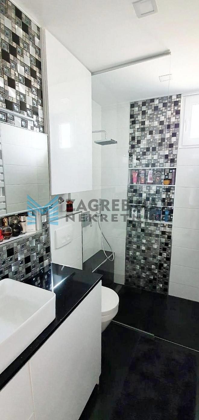 Zagreb - PREČKO - moderan 2-sobni stan, adaptiran, blizina hotela Antunović