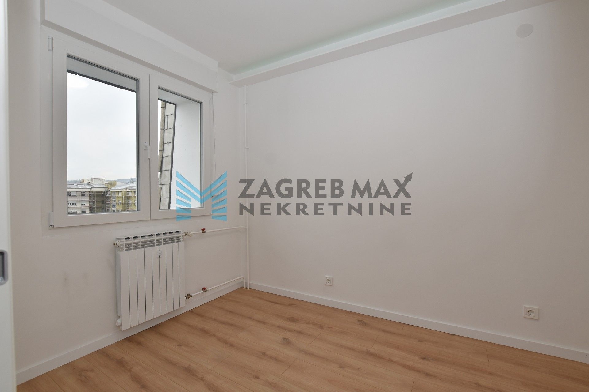 Zagreb - BOLNIČKA CESTA - 4 sobni, novo adaptiran, odmah useljiv, BEZ PROVIZIJE