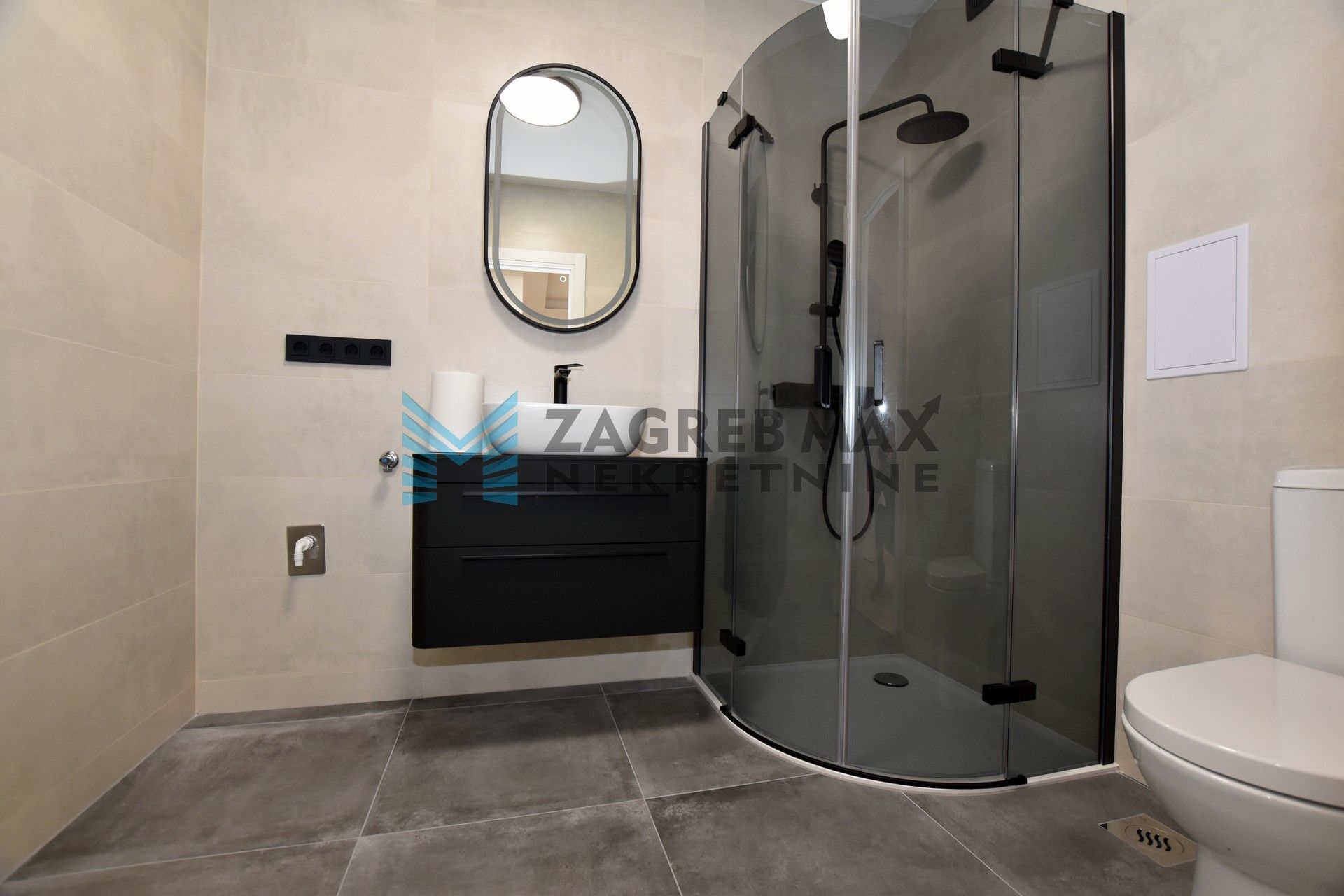 Zagreb - BOLNIČKA CESTA - 4 sobni, novo adaptiran, odmah useljiv, BEZ PROVIZIJE