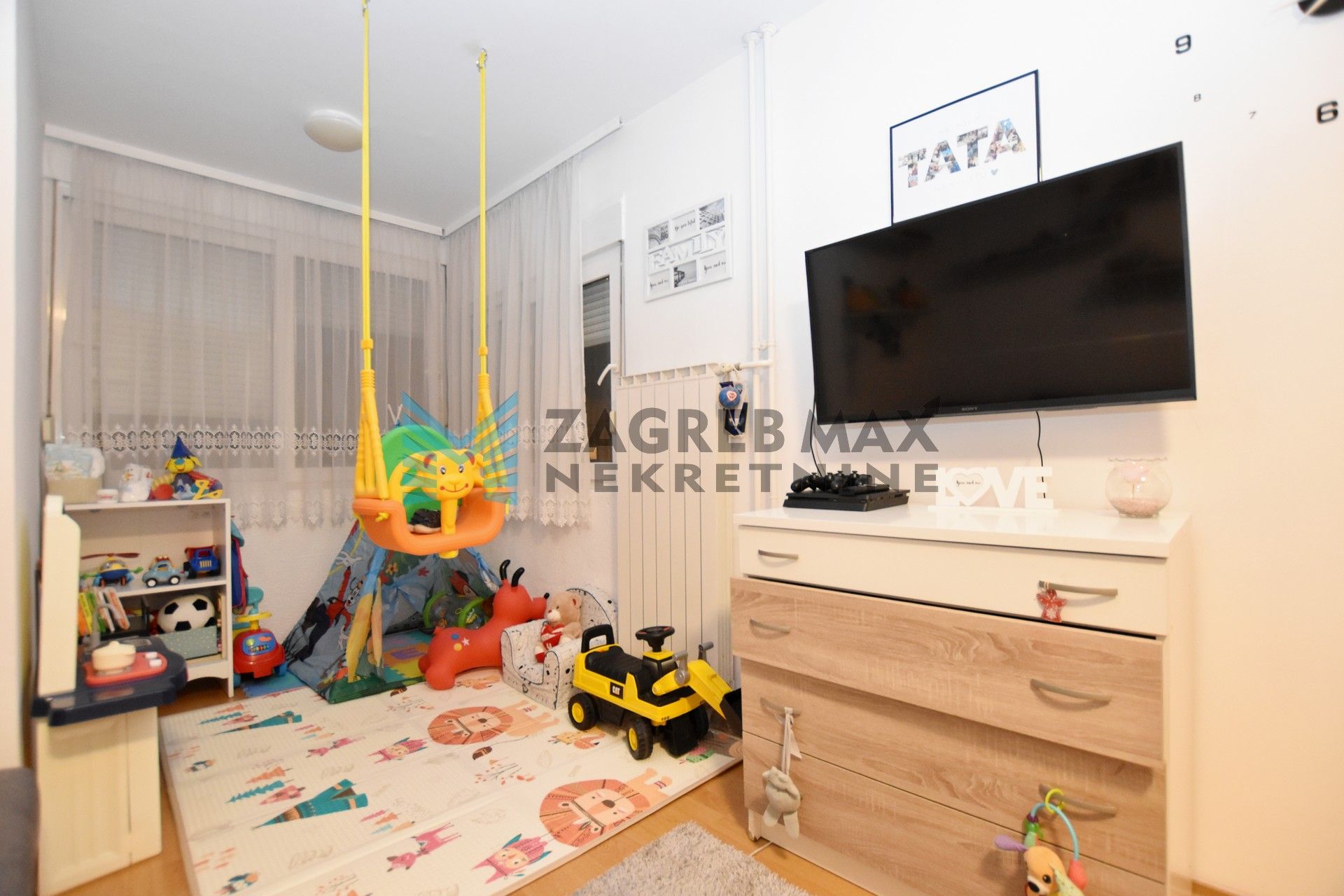 Zagreb - VRBANI – komforan, 2-sobni stan, blizina Jaruna