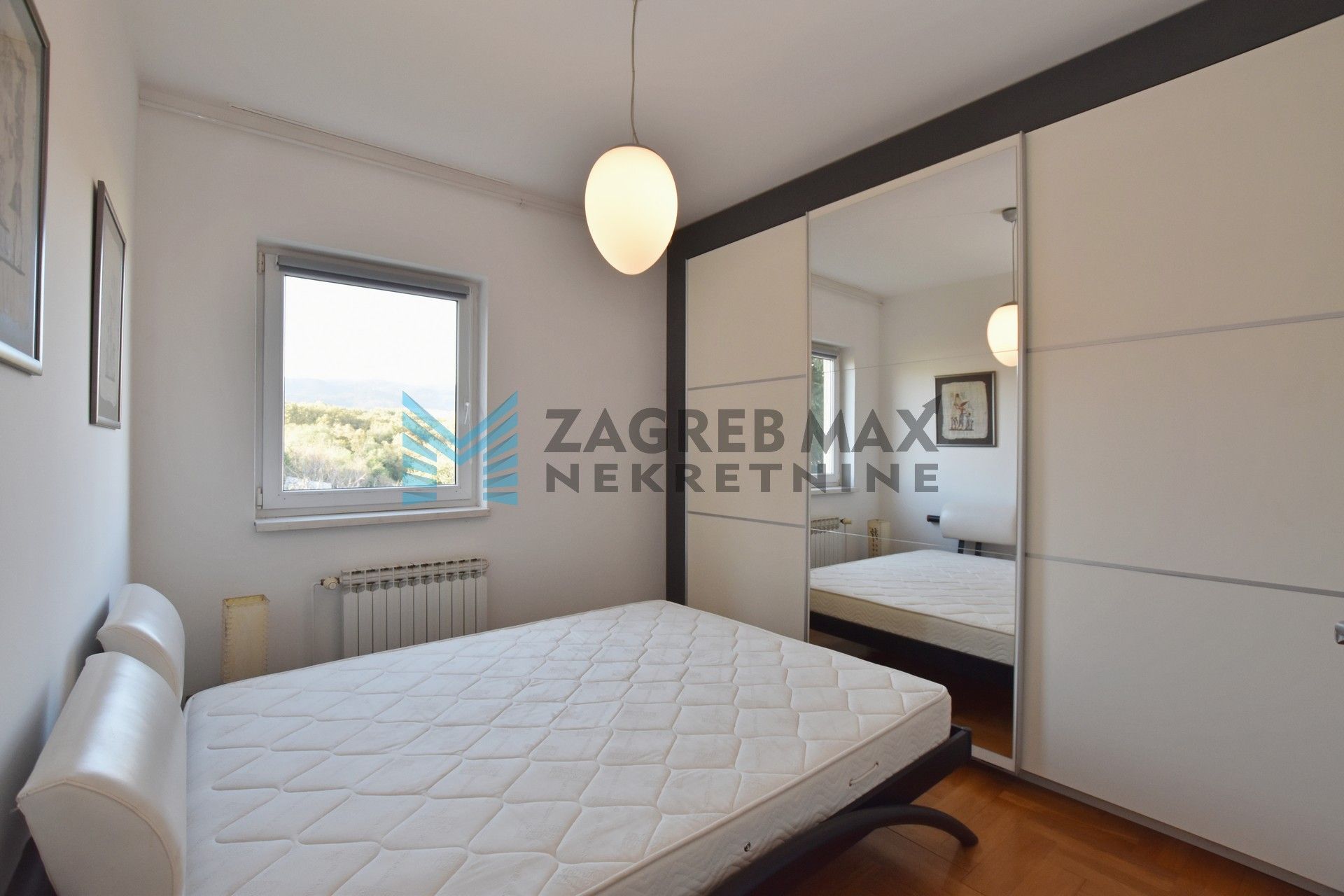 Zagreb - BUKOVAC - odličan 3-sobni, s pogledom, odmah useljiv, bez provizije