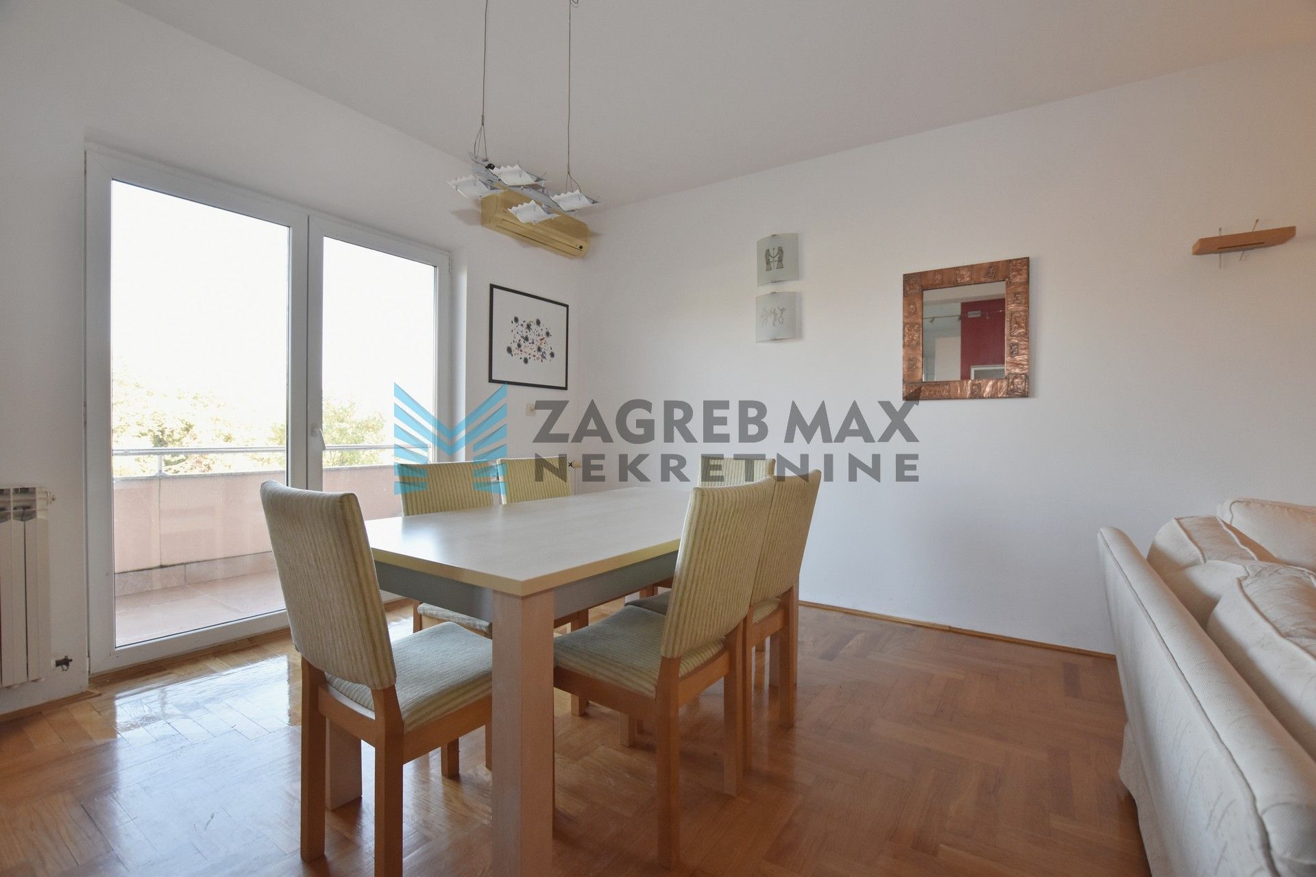 Zagreb - BUKOVAC - odličan 3-sobni, s pogledom, odmah useljiv, bez provizije