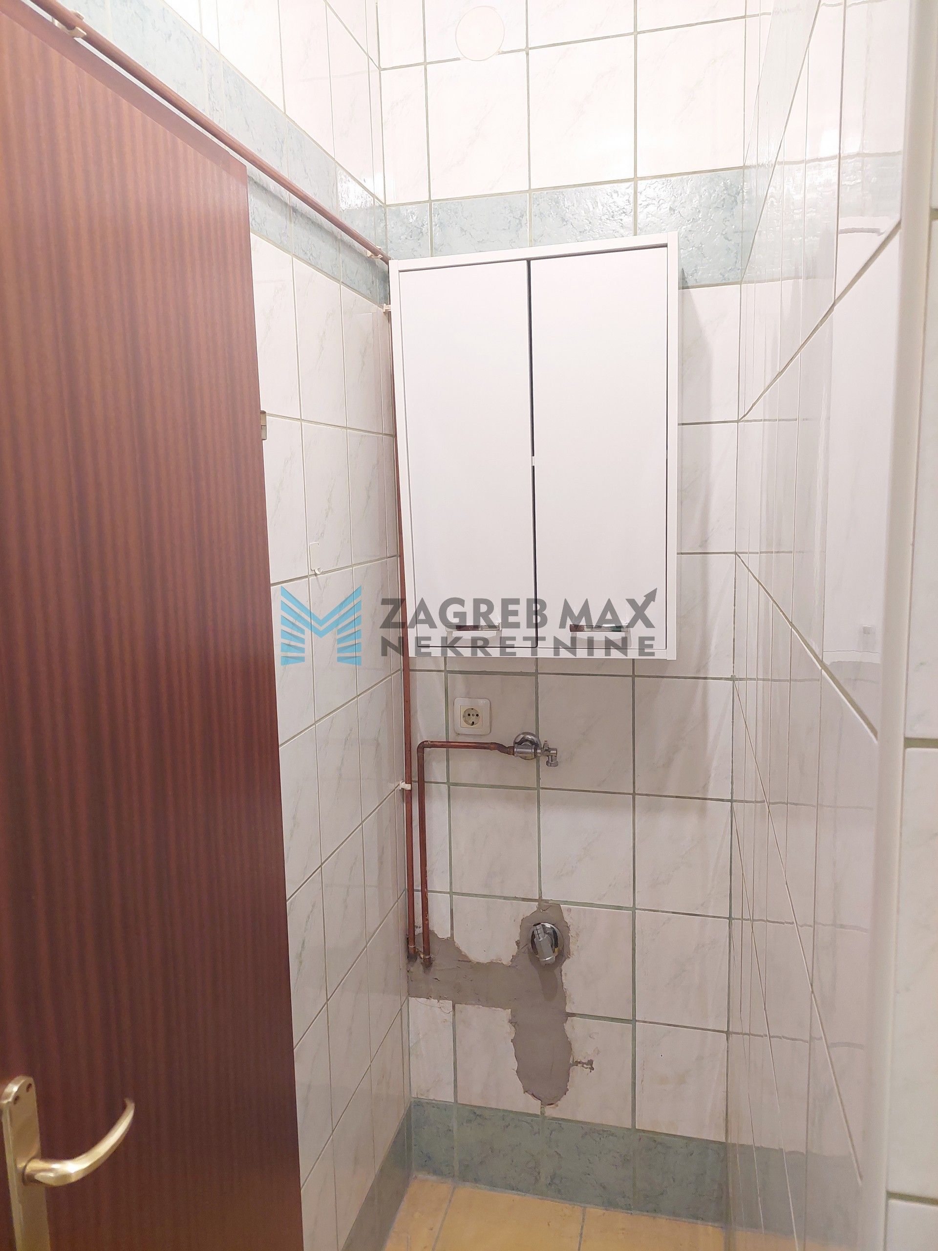 Zagreb - TREŠNJEVKA - Dobojska - komforan, 2-sobni, blizina Trešnjevačkog placa