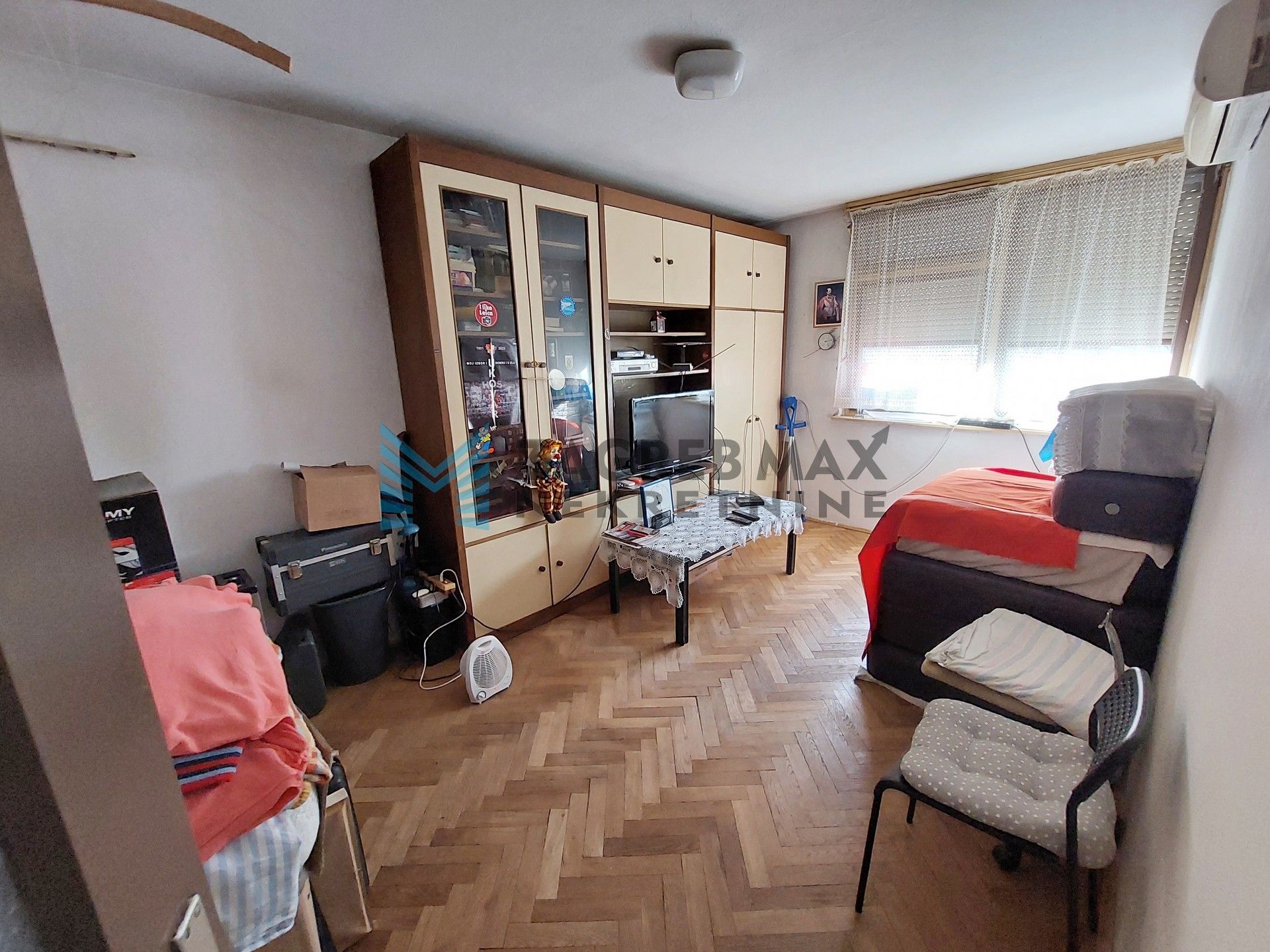 Zagreb - PEŠČENICA - Racinova - prostran, 2-sobni, spremište