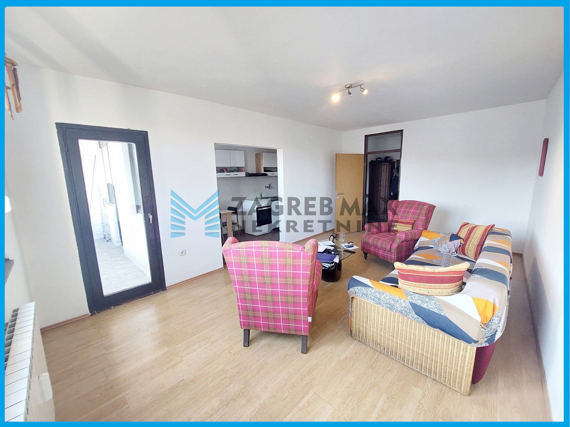 Zagreb - ŠPANSKO - S.Batušića - prostran, 3-sobni, lođa