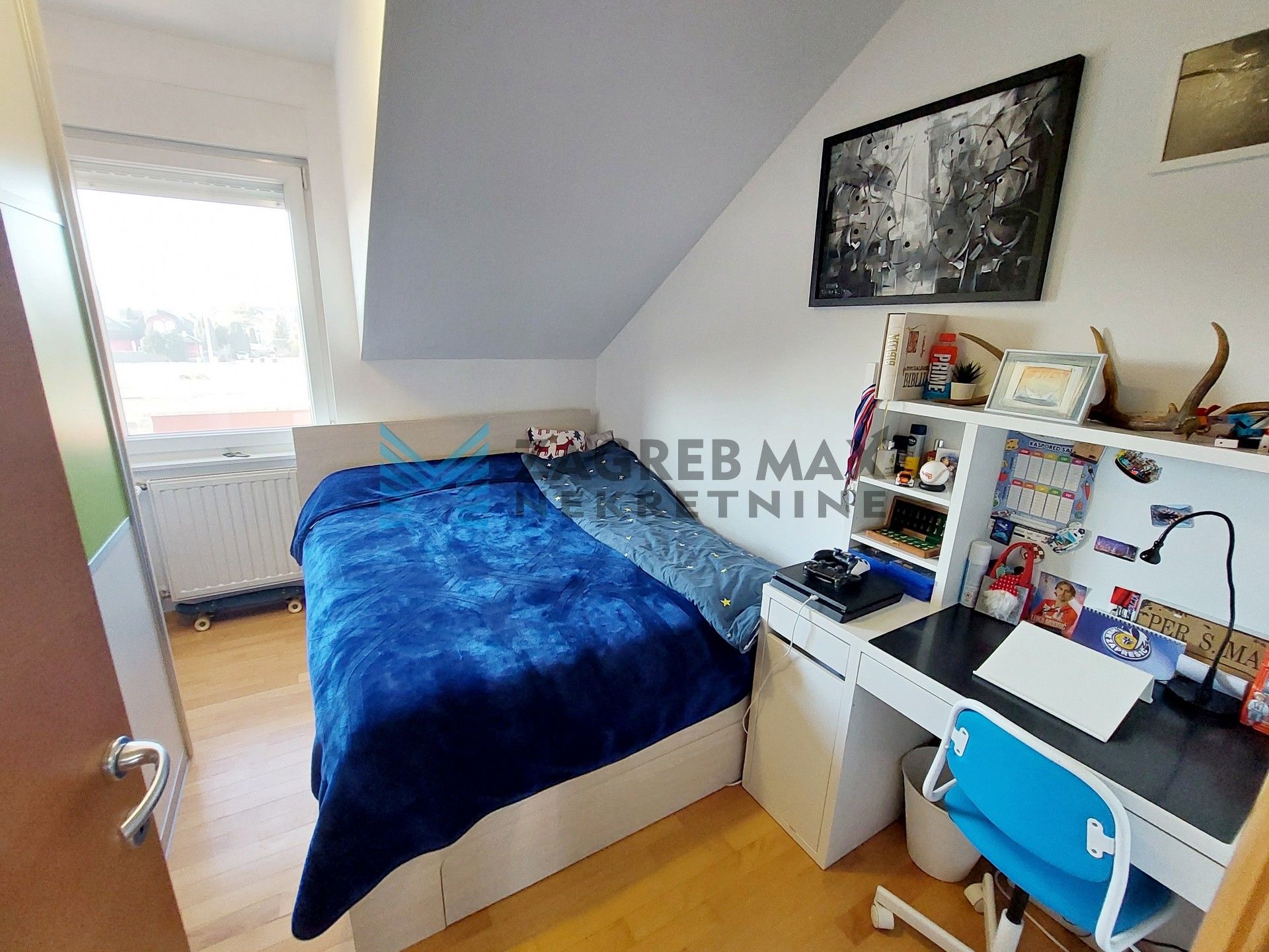 Zagreb - ZAPREŠIĆ - Tržna - prostran, 3-sobni, parking, 2 balkona