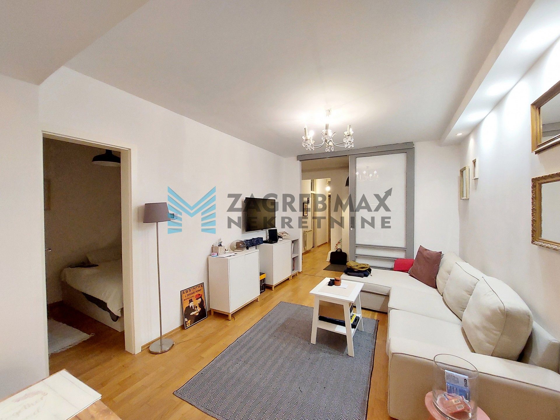 Zagreb - RAVNICE - Albrechtova - 3-sobni, prostran, balkon, mirno okruženje