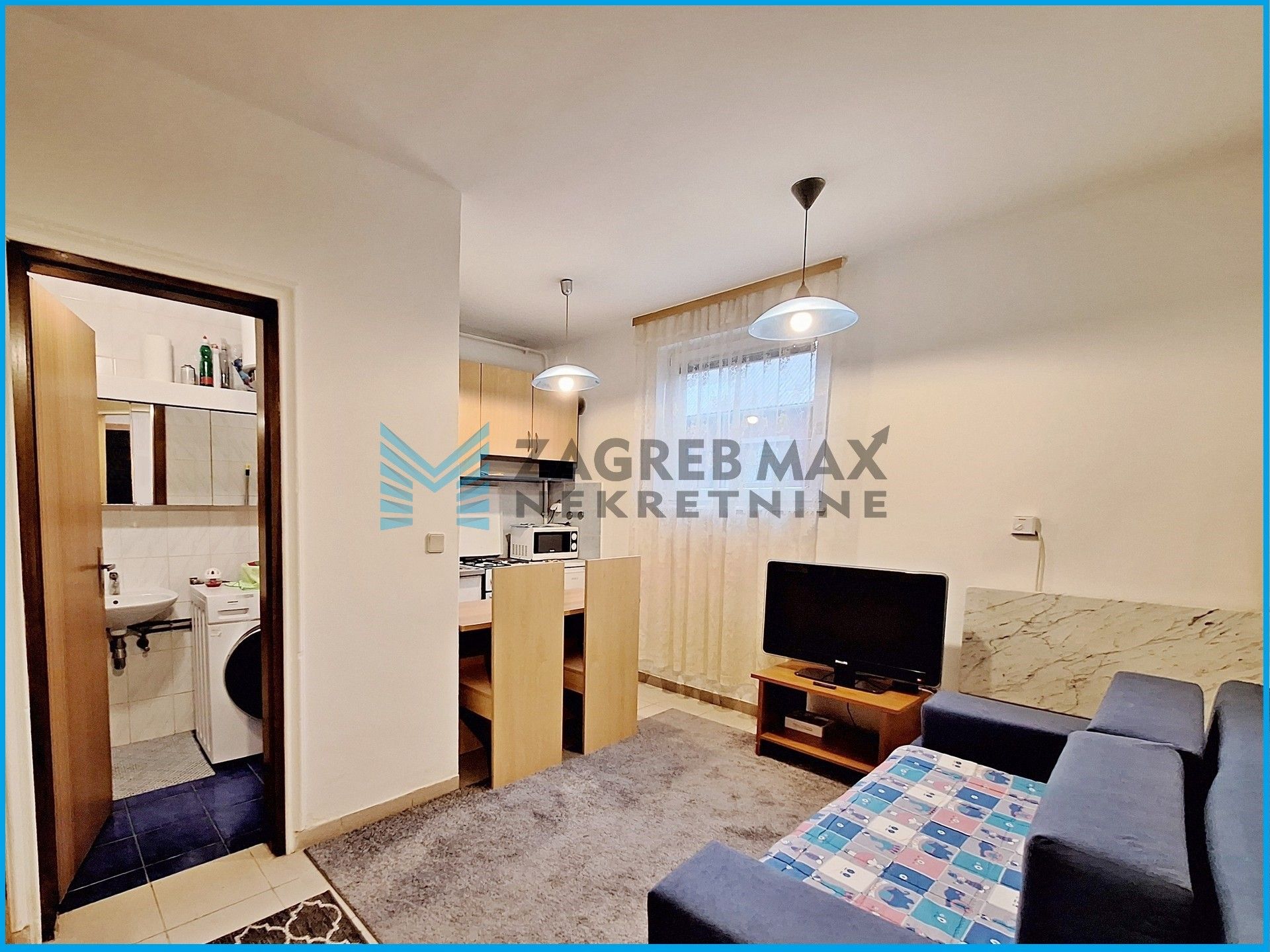 Zagreb - TREŠNJEVKA - 2-soban, odmah useljiv, niske režije, blizina Remize