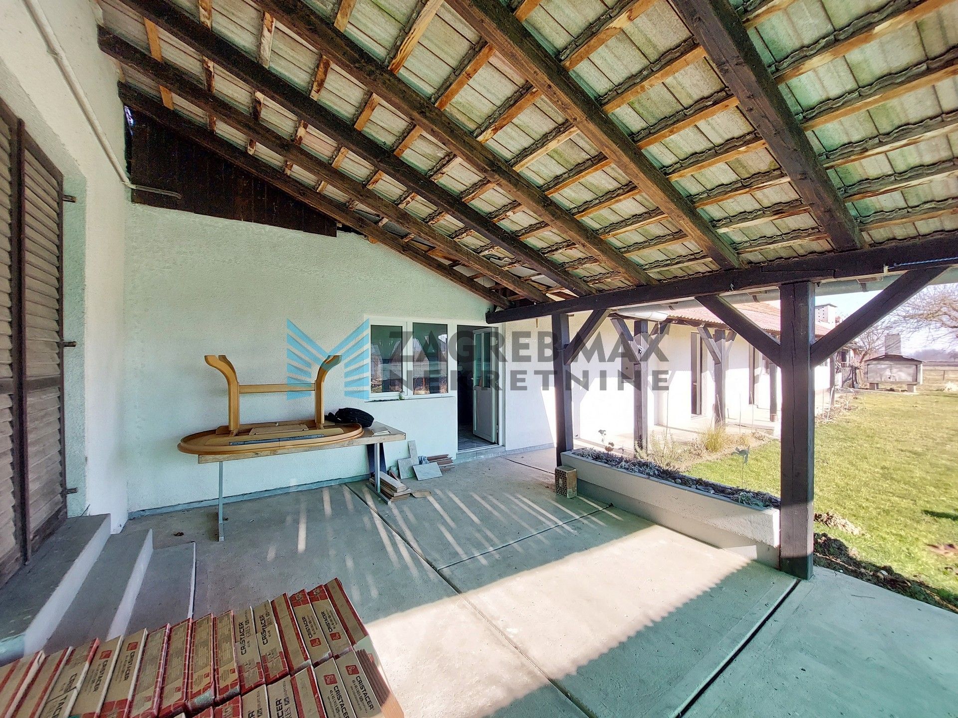 Zagreb - GAREŠNIČKI BRESTOVAC - kuća, gospodarski objekt, dvorište, 1029m2