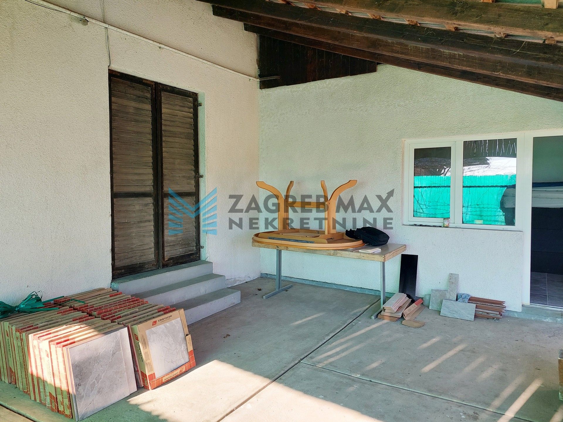 Zagreb - GAREŠNIČKI BRESTOVAC - kuća, gospodarski objekt, dvorište, 1029m2