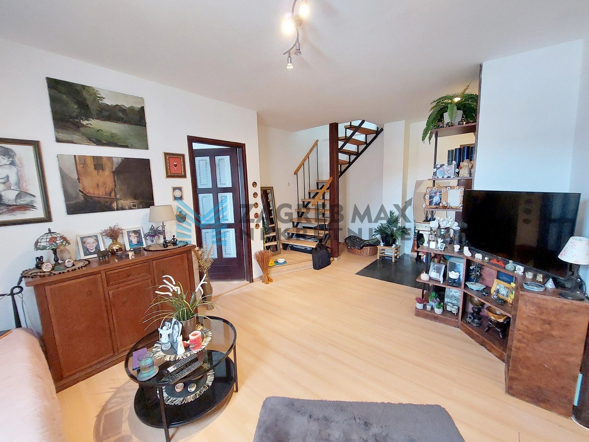 Zagreb - MALEŠNICA - Malešnica - 4-sobni, prostran, održavan, dvoetažni