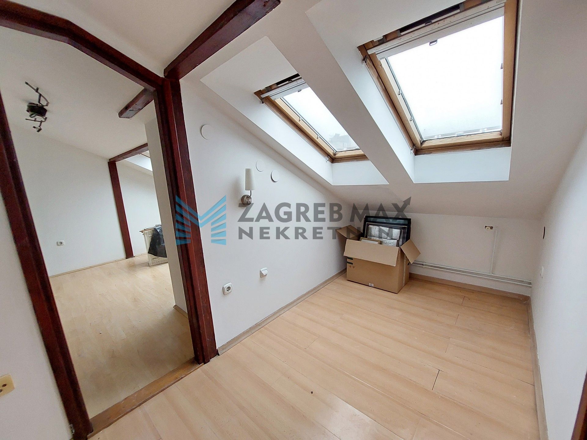 Zagreb - MALEŠNICA - Malešnica - 4-sobni, prostran, održavan, dvoetažni