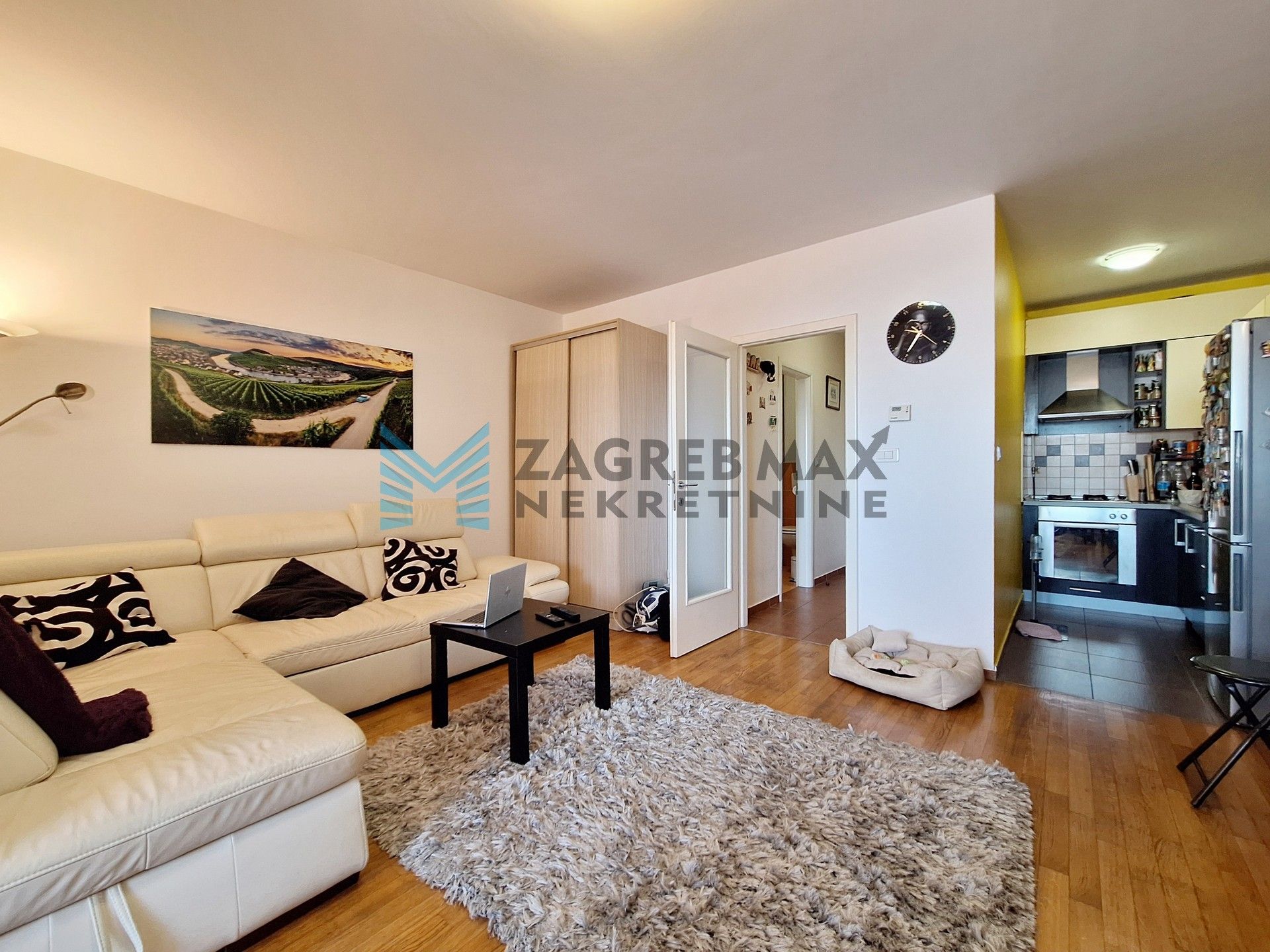 Zagreb - LANIŠTE - 2-soban, garaža, spremište, blizina Arene Zagreb