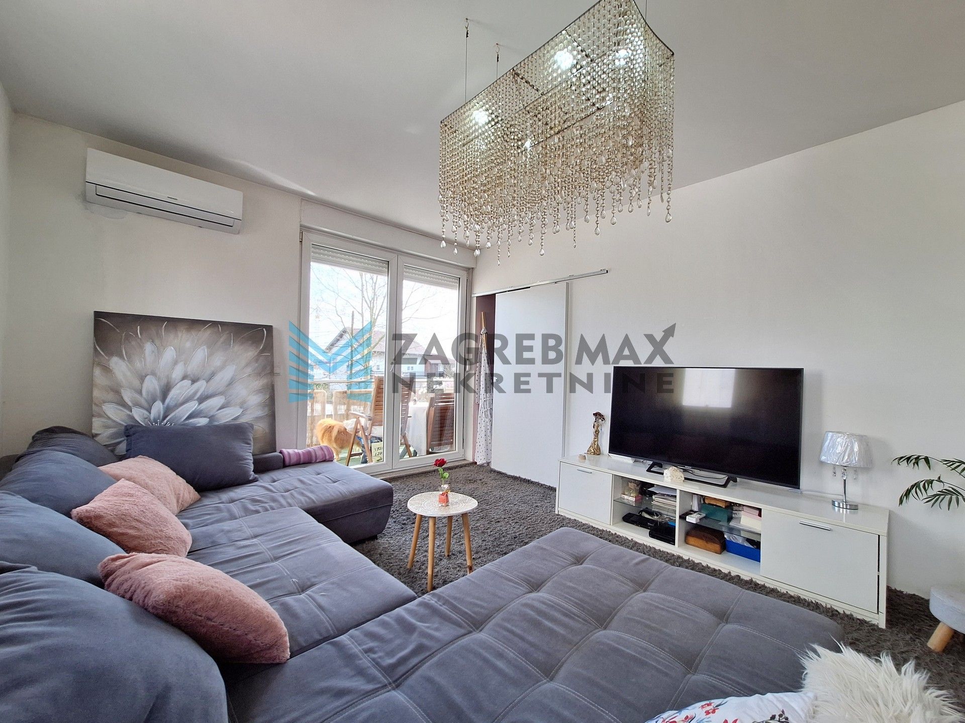 Zagreb - LANIŠTE - Karlovačka - 4-soban, balkon, parking, blizina Arena centra