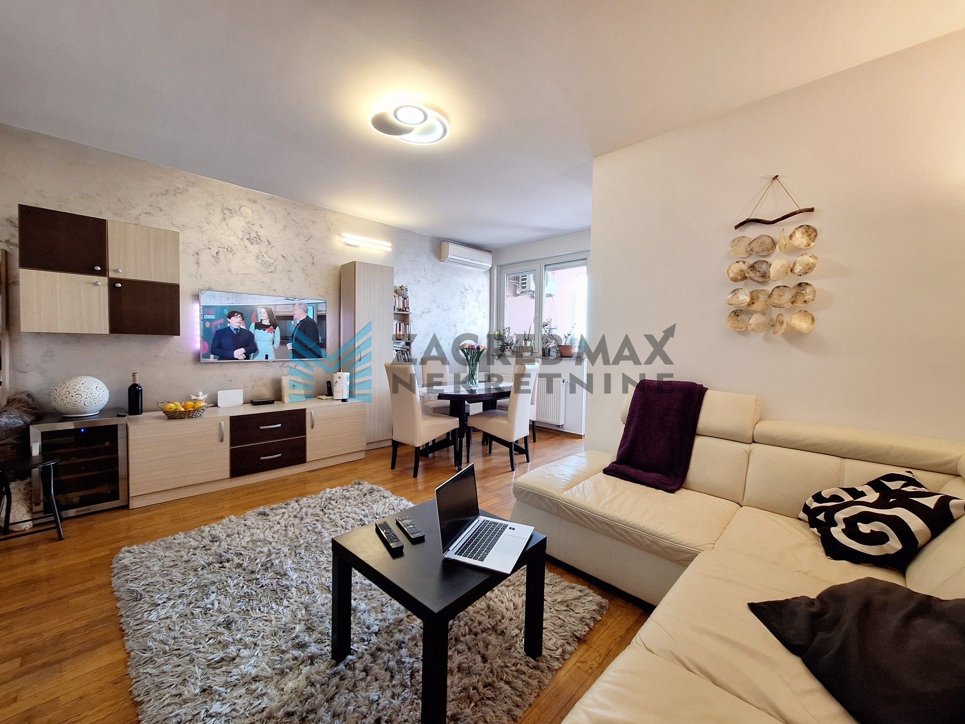 Zagreb - LANIŠTE - 2-soban, garaža, spremište, blizina Arene Zagreb