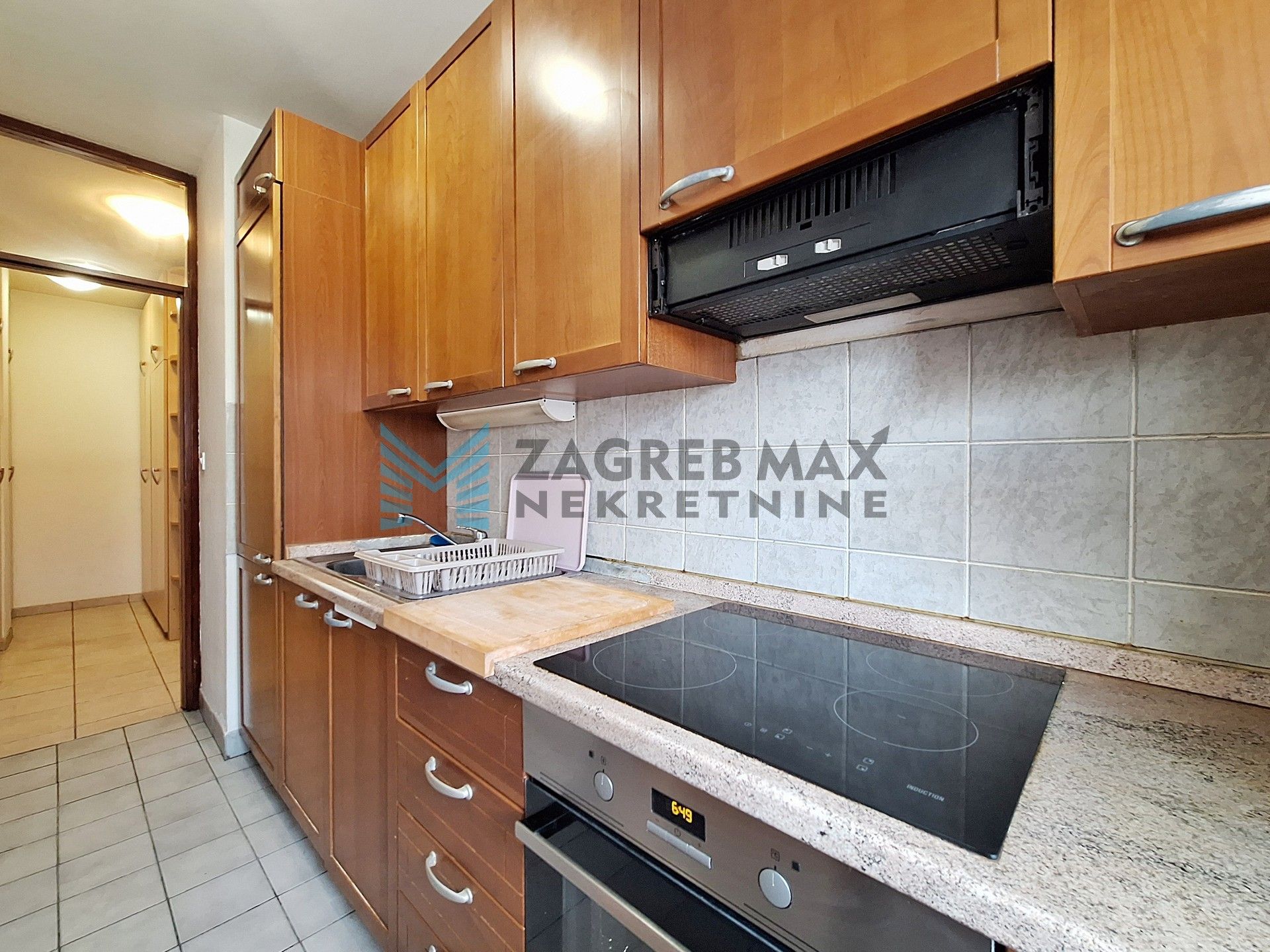 Zagreb - LANIŠTE - Lanište - 2-soban, odmah useljiv, blizina Arene Zagreb