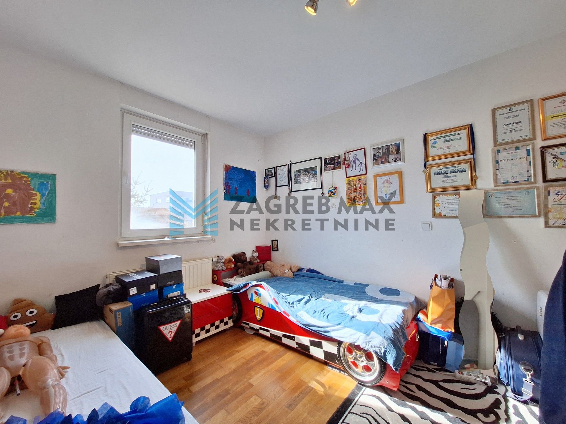 Zagreb - LANIŠTE - Karlovačka - 4-soban, balkon, parking, blizina Arena centra