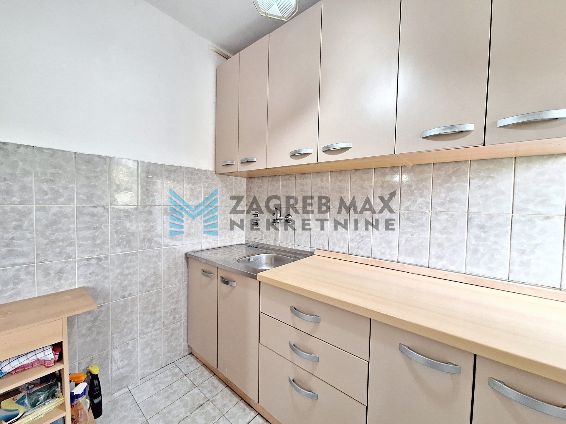 Zagreb - SOPOT - M.Kovačevića, 3-sobni, spremište, biciklarnik