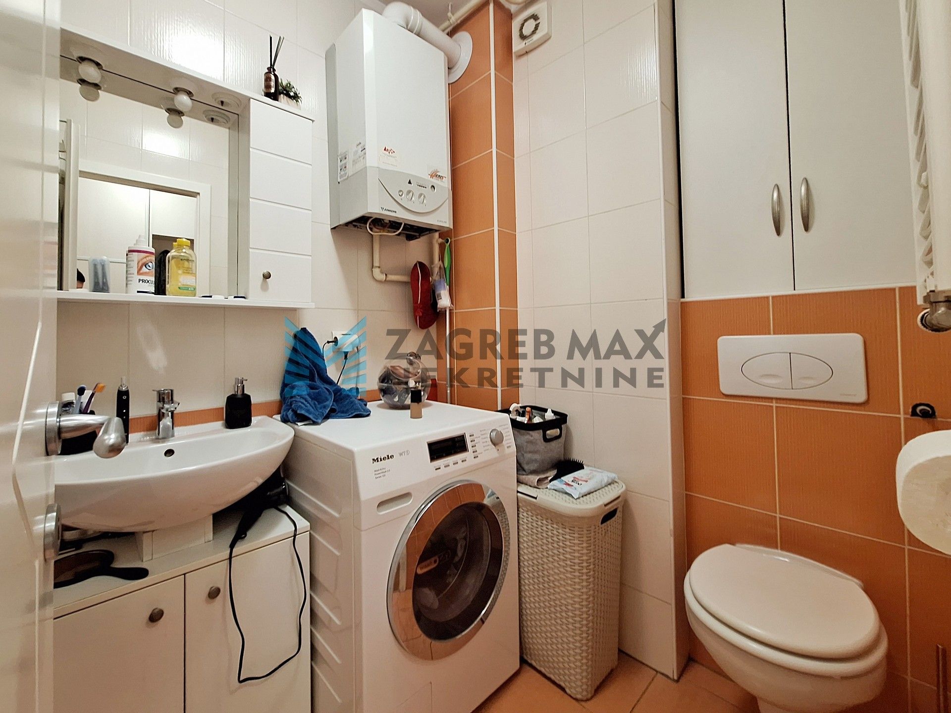 Zagreb - LANIŠTE - 2-soban, garaža, spremište, blizina Arene Zagreb