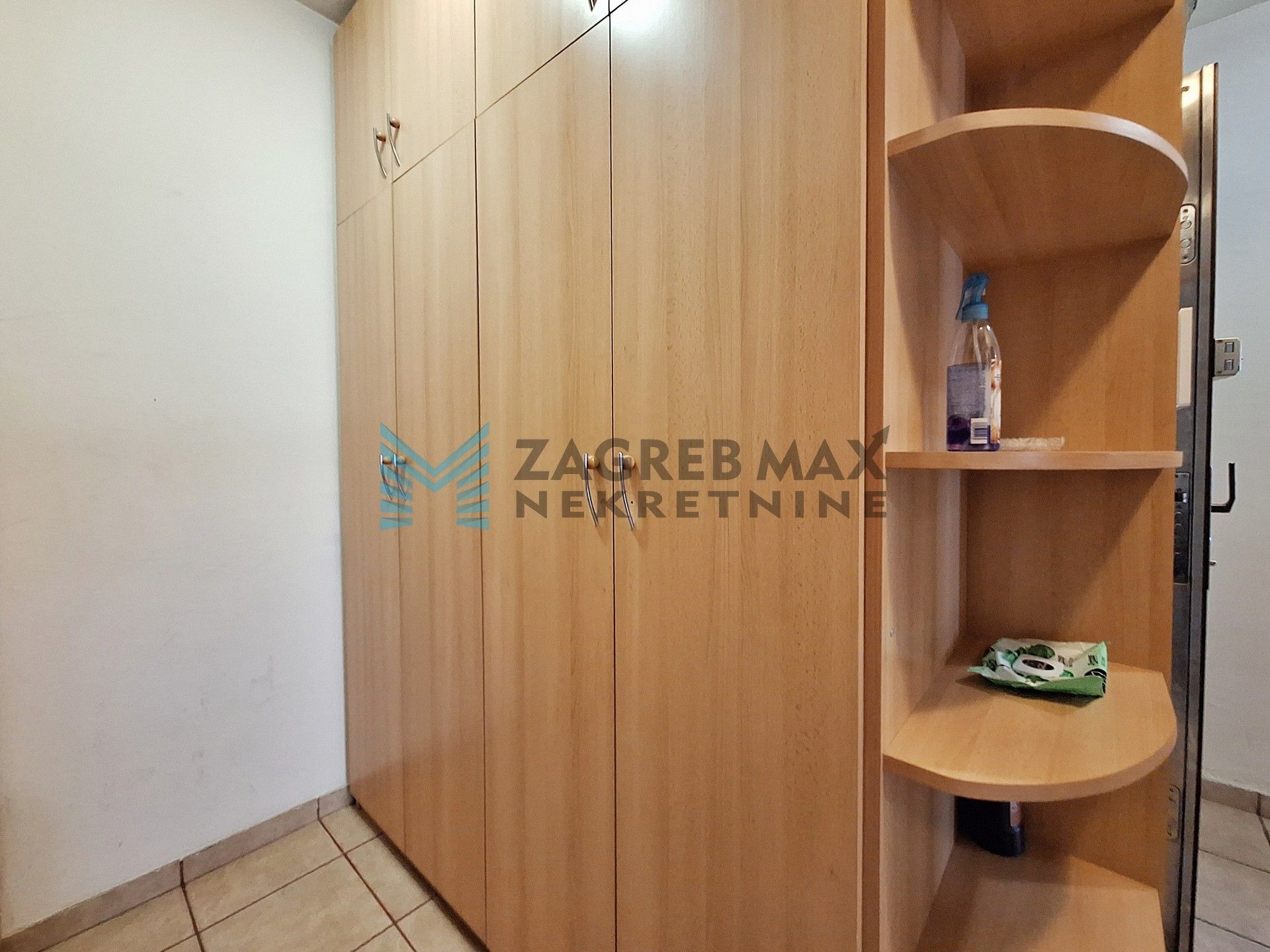 Zagreb - LANIŠTE - Lanište - 2-soban, odmah useljiv, blizina Arene Zagreb