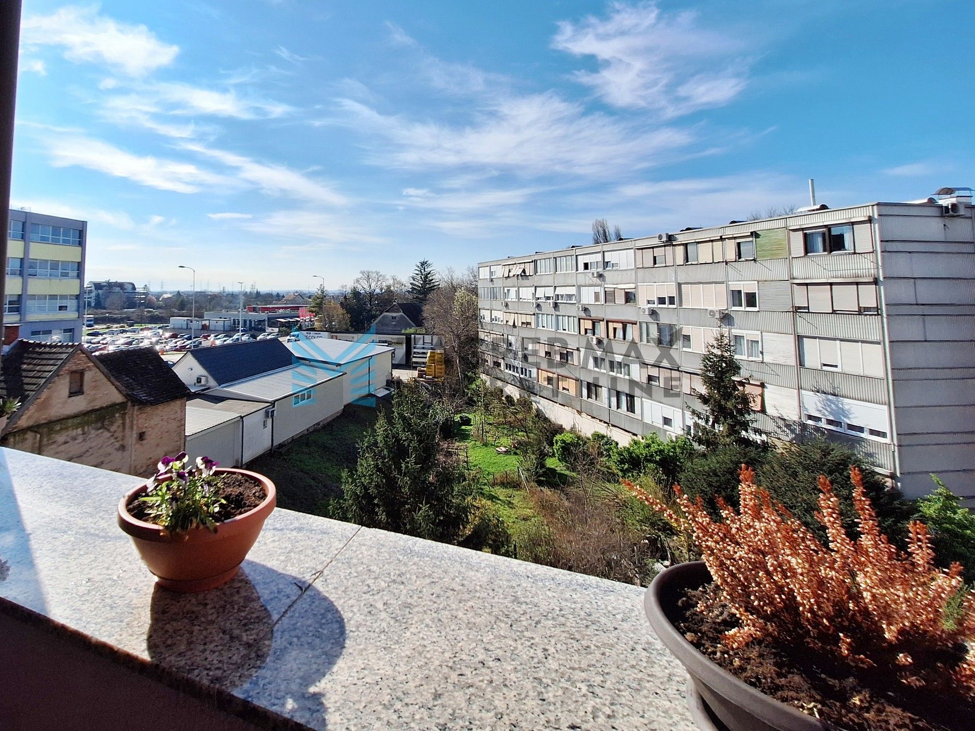 Zagreb - LANIŠTE - 2-soban, garaža, spremište, blizina Arene Zagreb