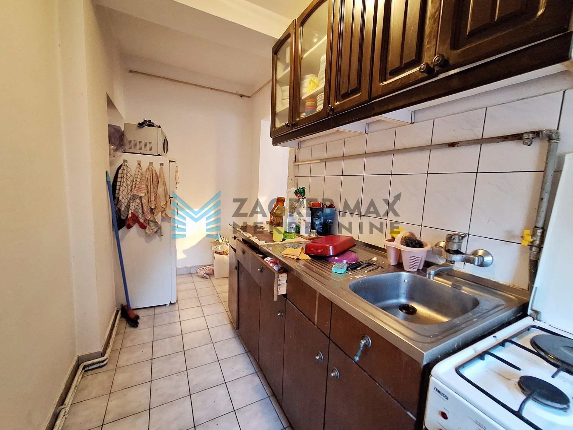 Zagreb - DUBRAVA - Dragozetička ulica, kuća s 2 stana