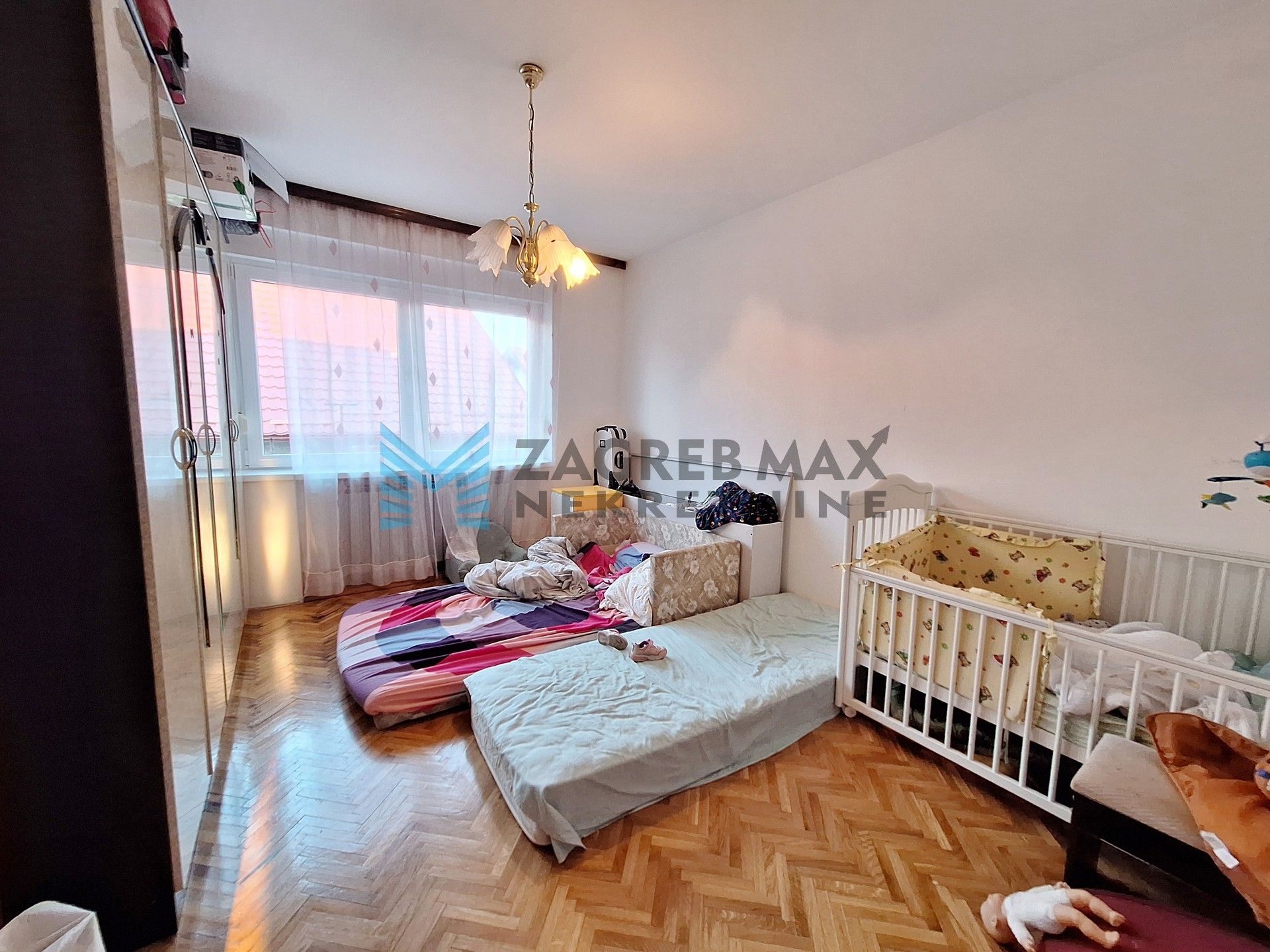 Zagreb - DUBRAVA - Dragozetička ulica, kuća s 2 stana