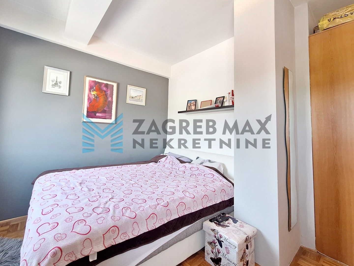 Zagreb - KUSTOŠIJA - Zagrebačka - 1-sobni, niske režije, lijep pogled na Sljeme