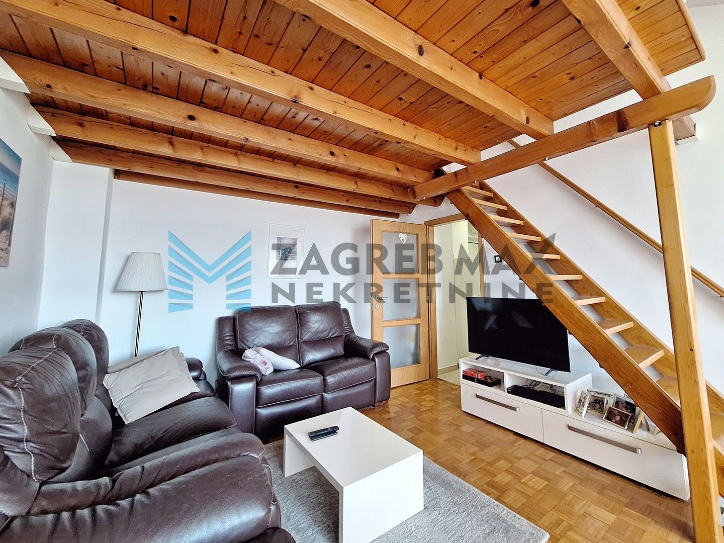 Zagreb - MALEŠNICA - A. T. Mimare - 4-soban s galerijom