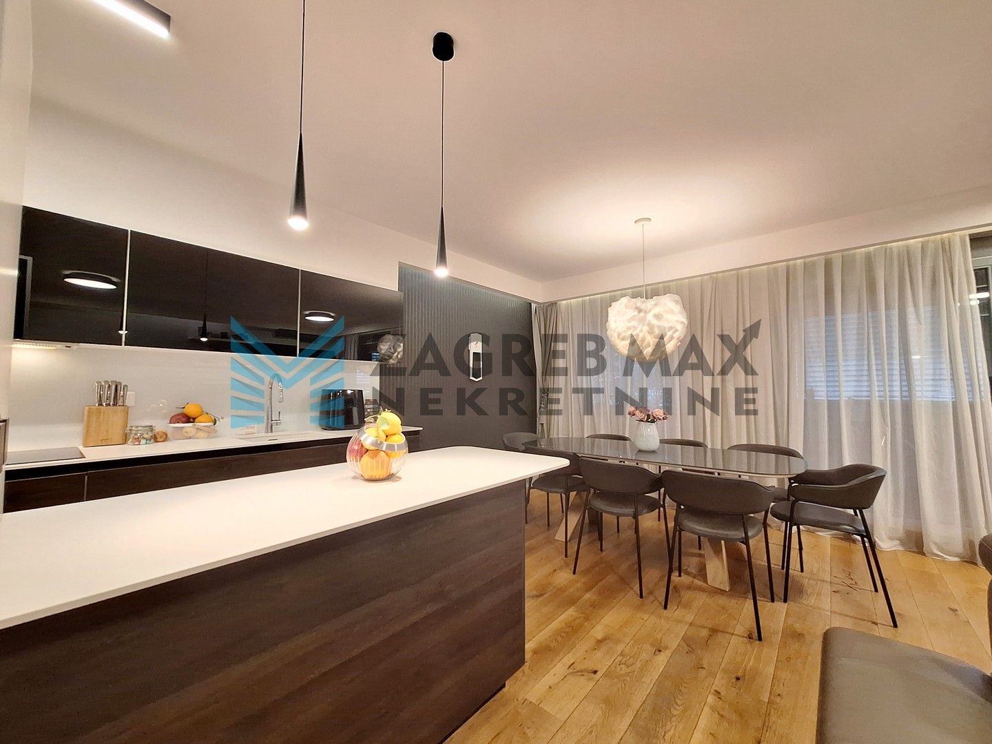 Zagreb - VRBANI - Kuzminečka - 3-sobni, namješten, blizina Jaruna