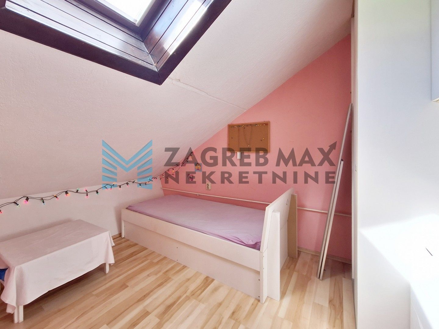 Zagreb - MALEŠNICA - A. T. Mimare - 4-soban s galerijom