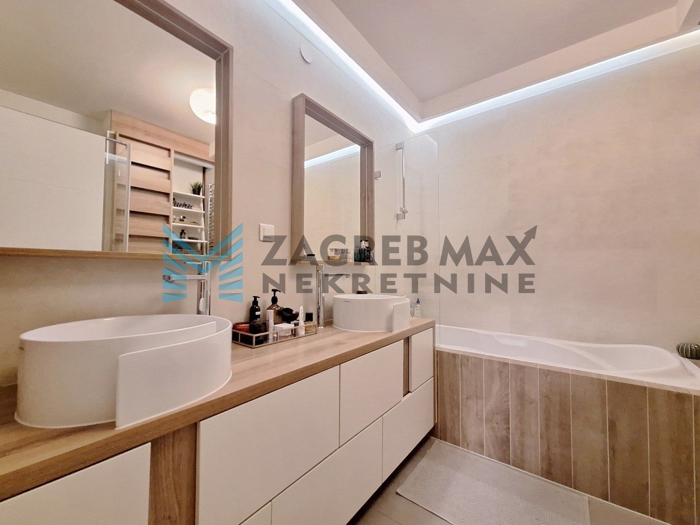 Zagreb - VRBANI - Kuzminečka - 3-sobni, namješten, blizina Jaruna