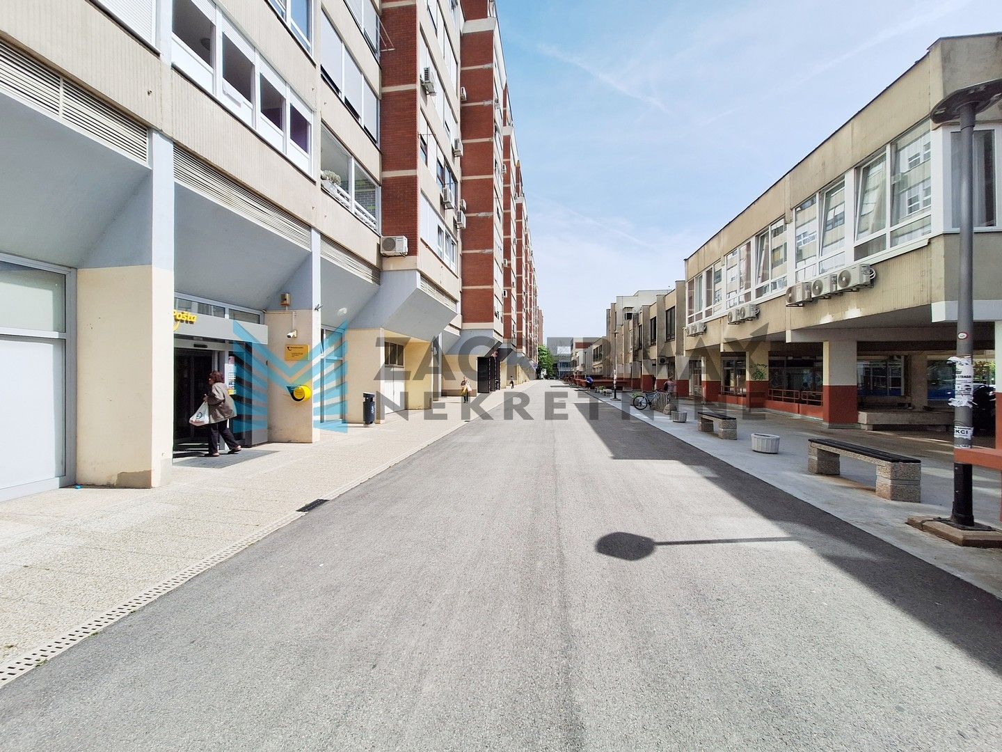 Zagreb - SREDIŠĆE - I.Šibla - 3-soban, loggia, blizina Bundeka