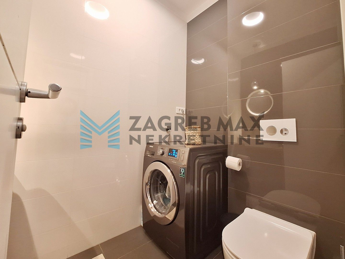 Zagreb - VRBANI - Kuzminečka - 3-sobni, namješten, blizina Jaruna