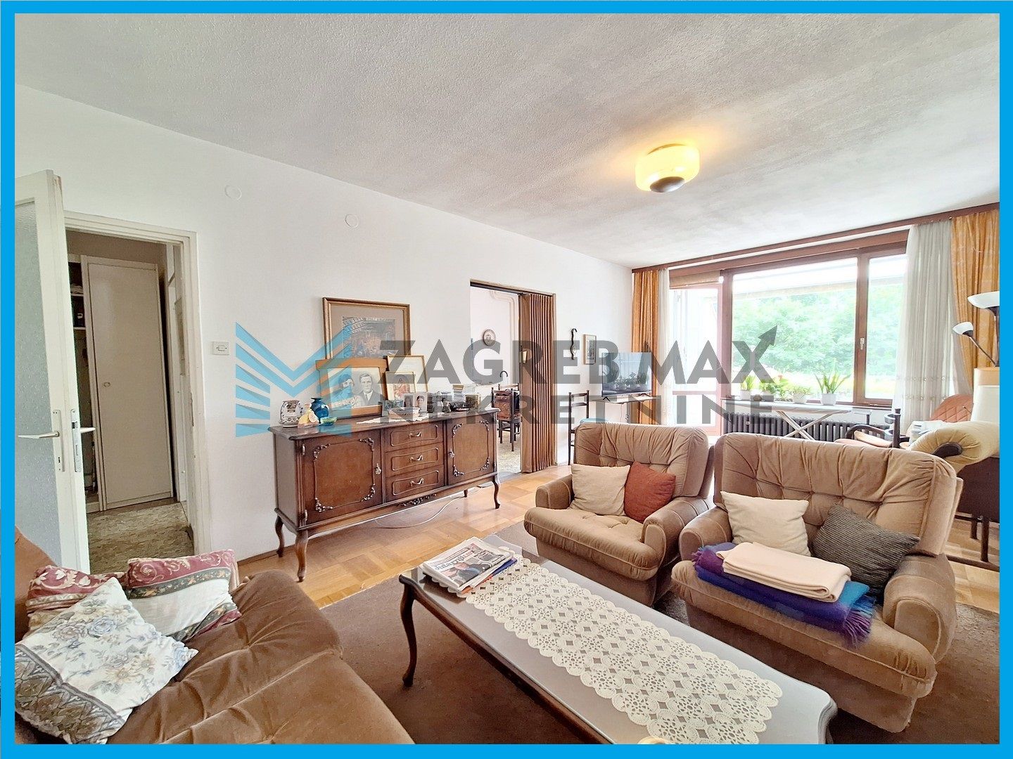 Zagreb - TRAVNO - Kopernikova - 2-sobni, terasa s pogledom na zeleni park