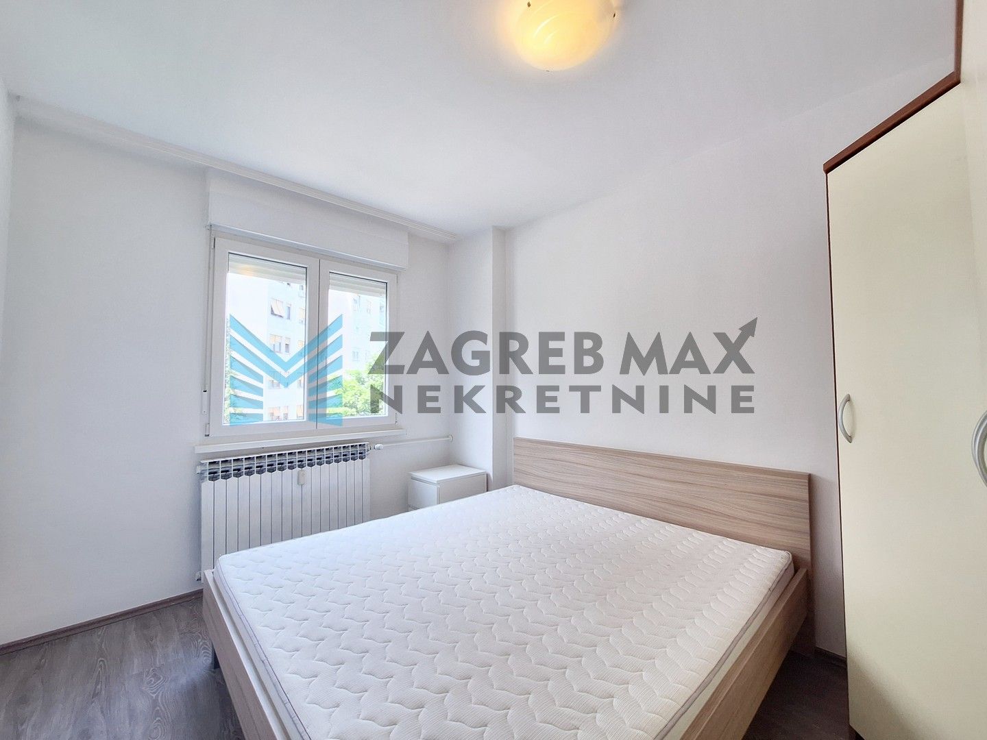 Zagreb - SLOBOŠTINA - Varićakova - 3-sobni, bez provizije za kupce