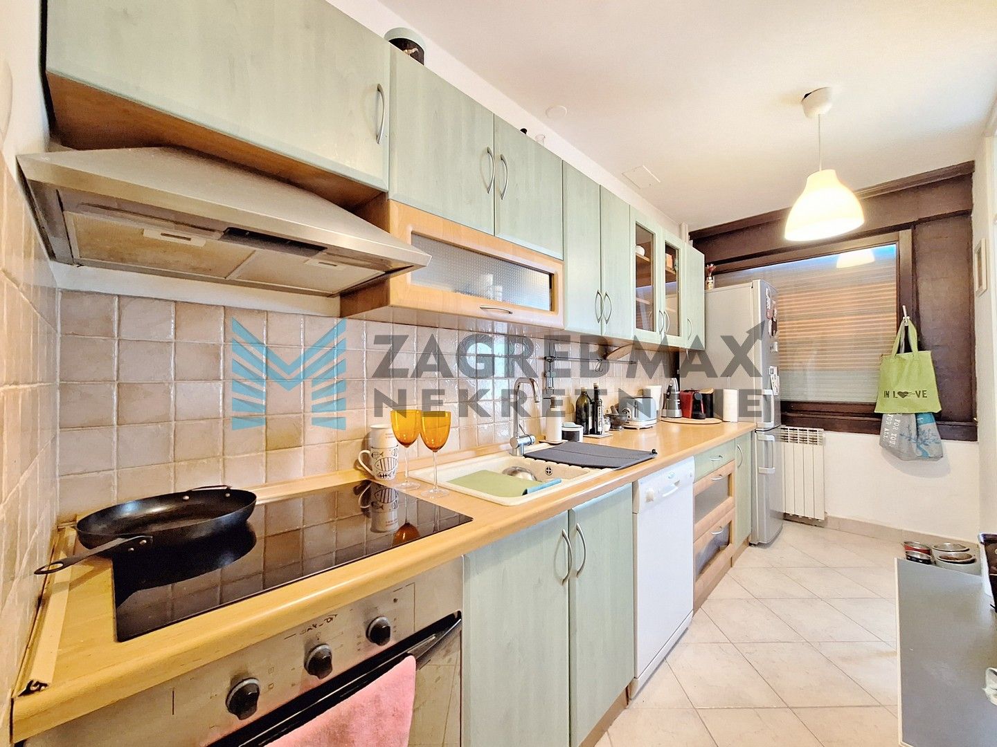 Zagreb - DUGAVE - Hribarov prilaz - 2-sobni, prostran, bez provizije za kupca