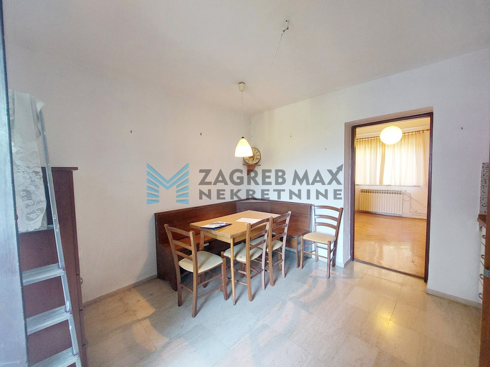 Zagreb - SREBRNJAK - Bijenička - 2-soban, terasa, pogled, za renovaciju