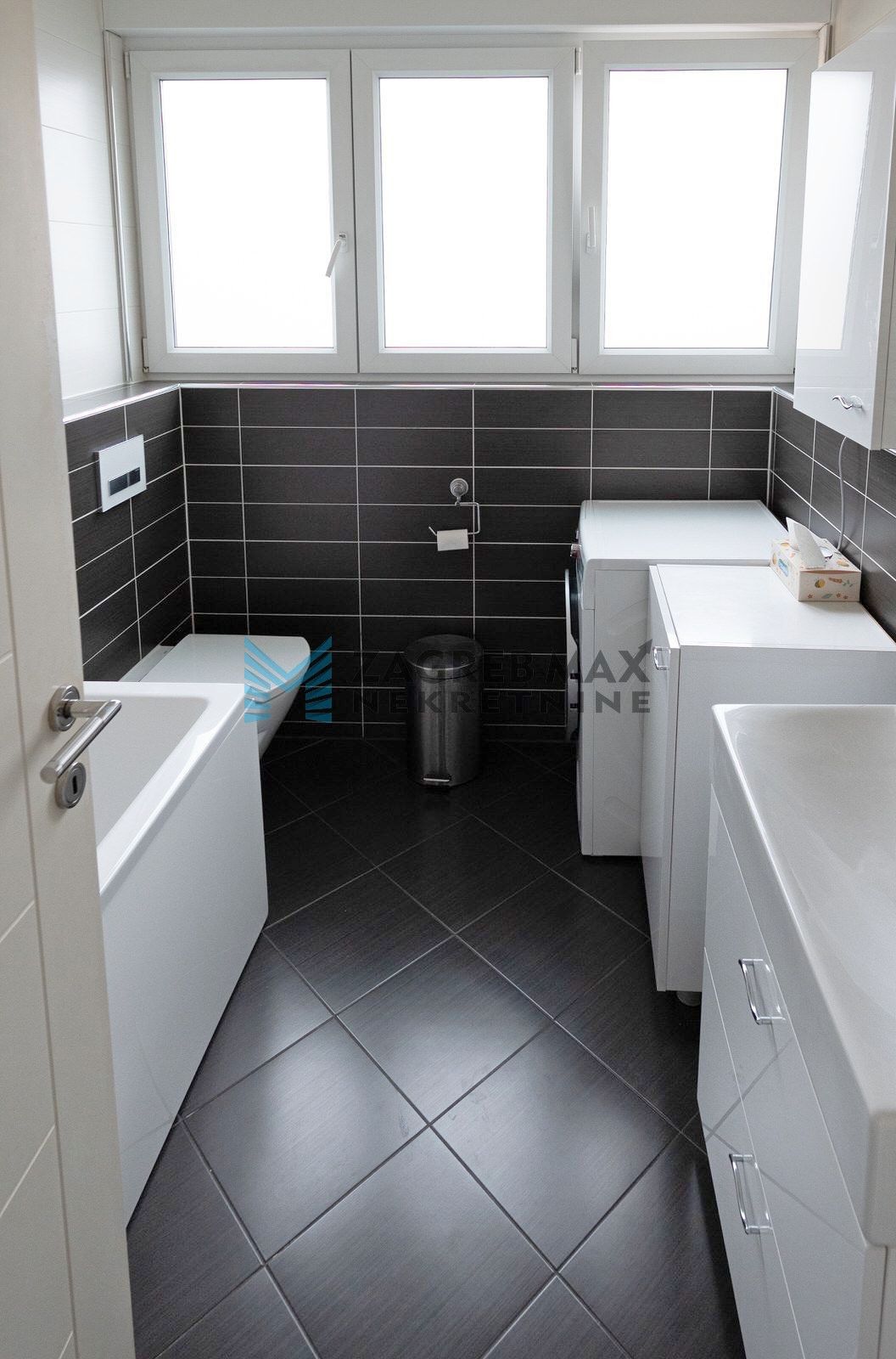 Zagreb - LAŠĆINA - Lašćinska - 3-sobni, prostran, garaža, spremište, 3 terase