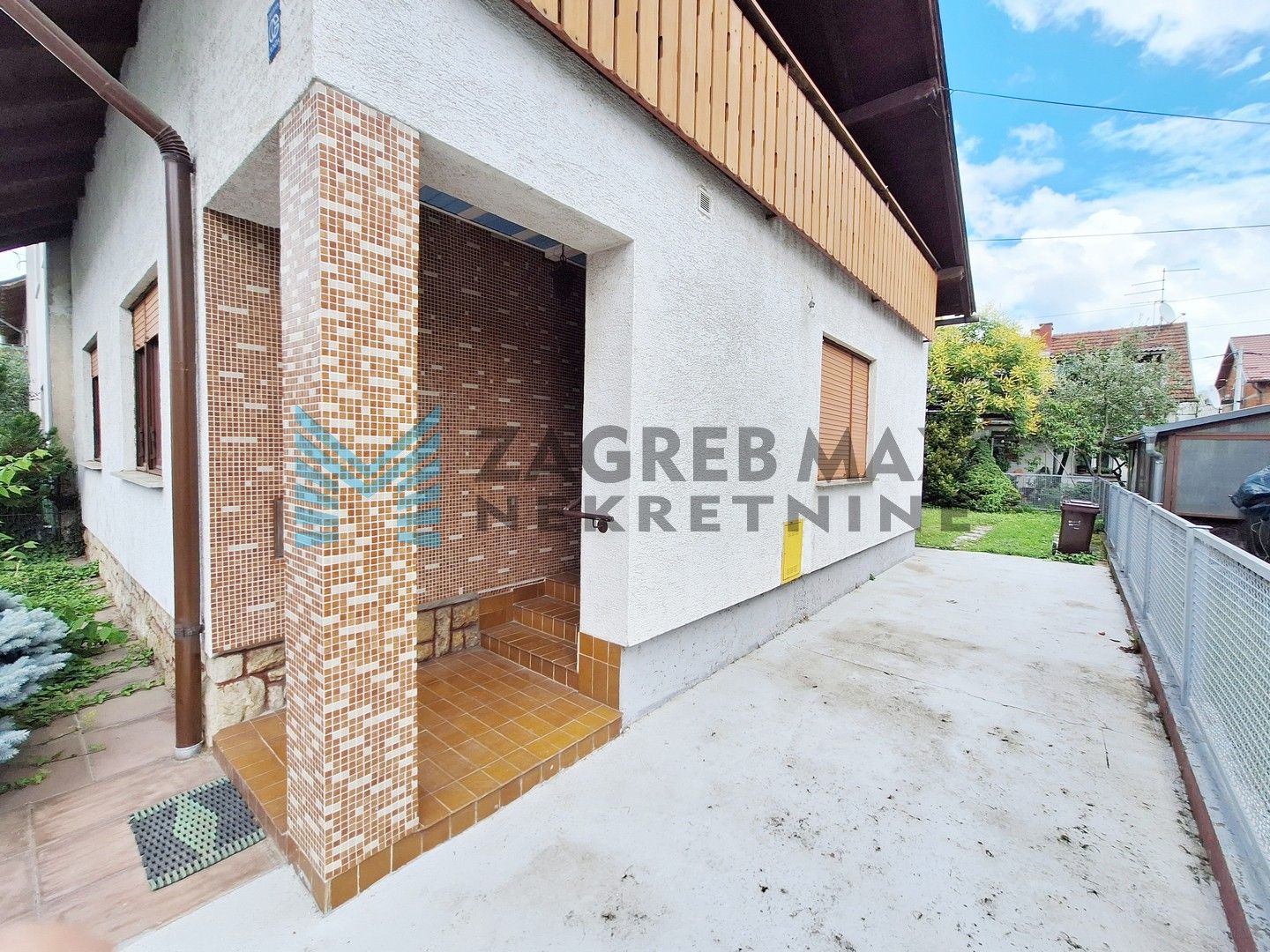 Zagreb - DUBRAVA - Trepčanska - kuća s okućnicom