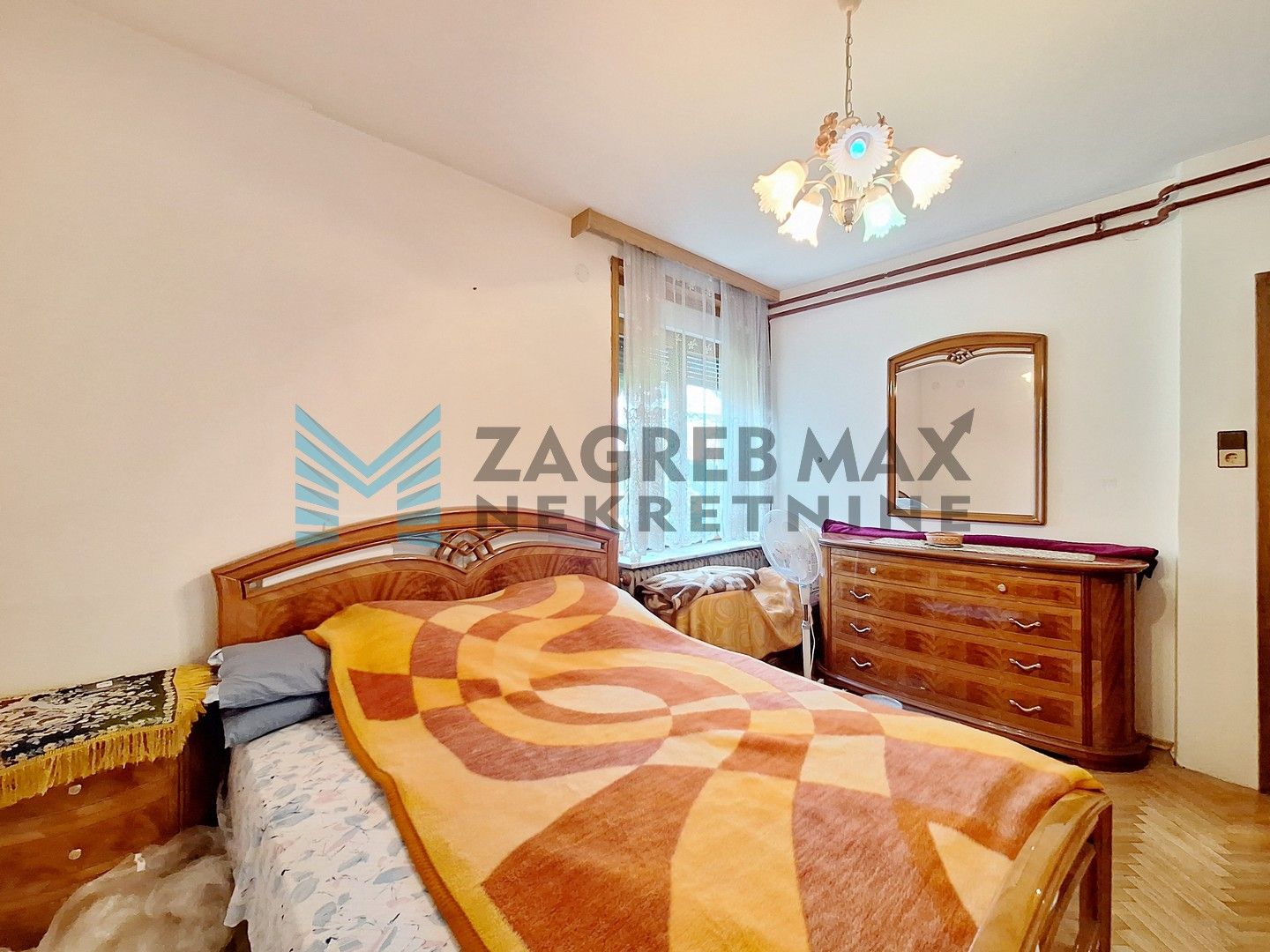 Zagreb - DUBRAVA - Trepčanska - kuća s okućnicom