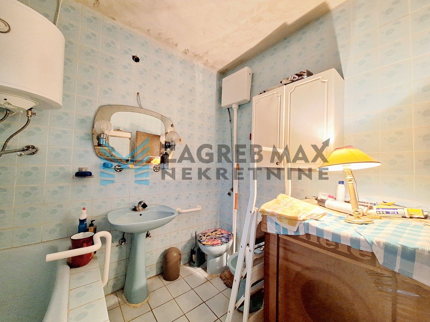 Zagreb - DUBRAVA - Trepčanska - kuća s okućnicom