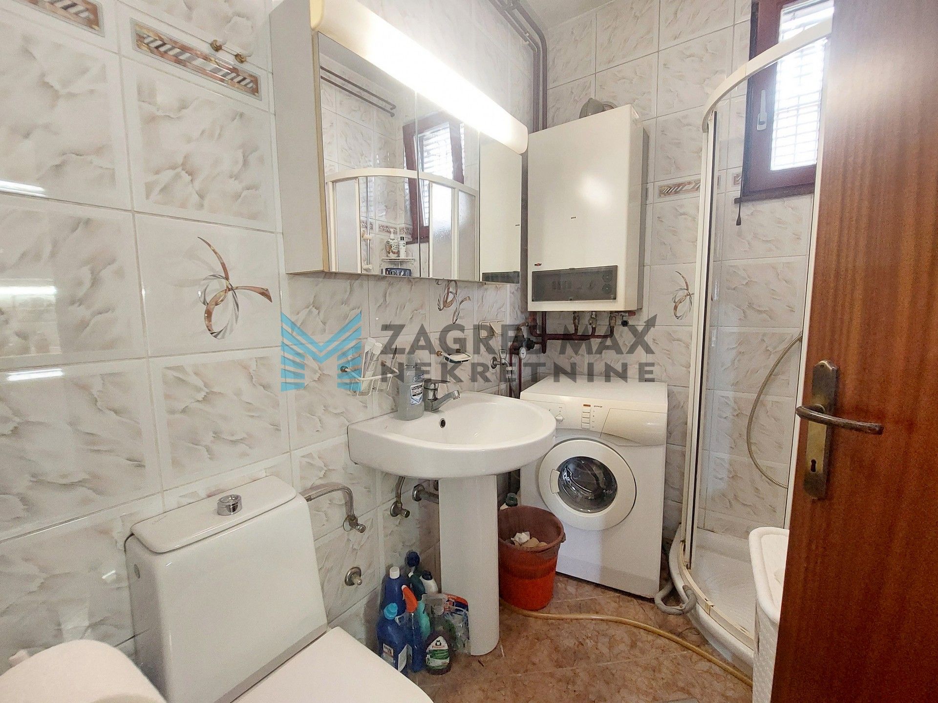 Zagreb - DONJI GRAD - Kneza Mislava - 2-sobni, parking, mirno, blizina centra