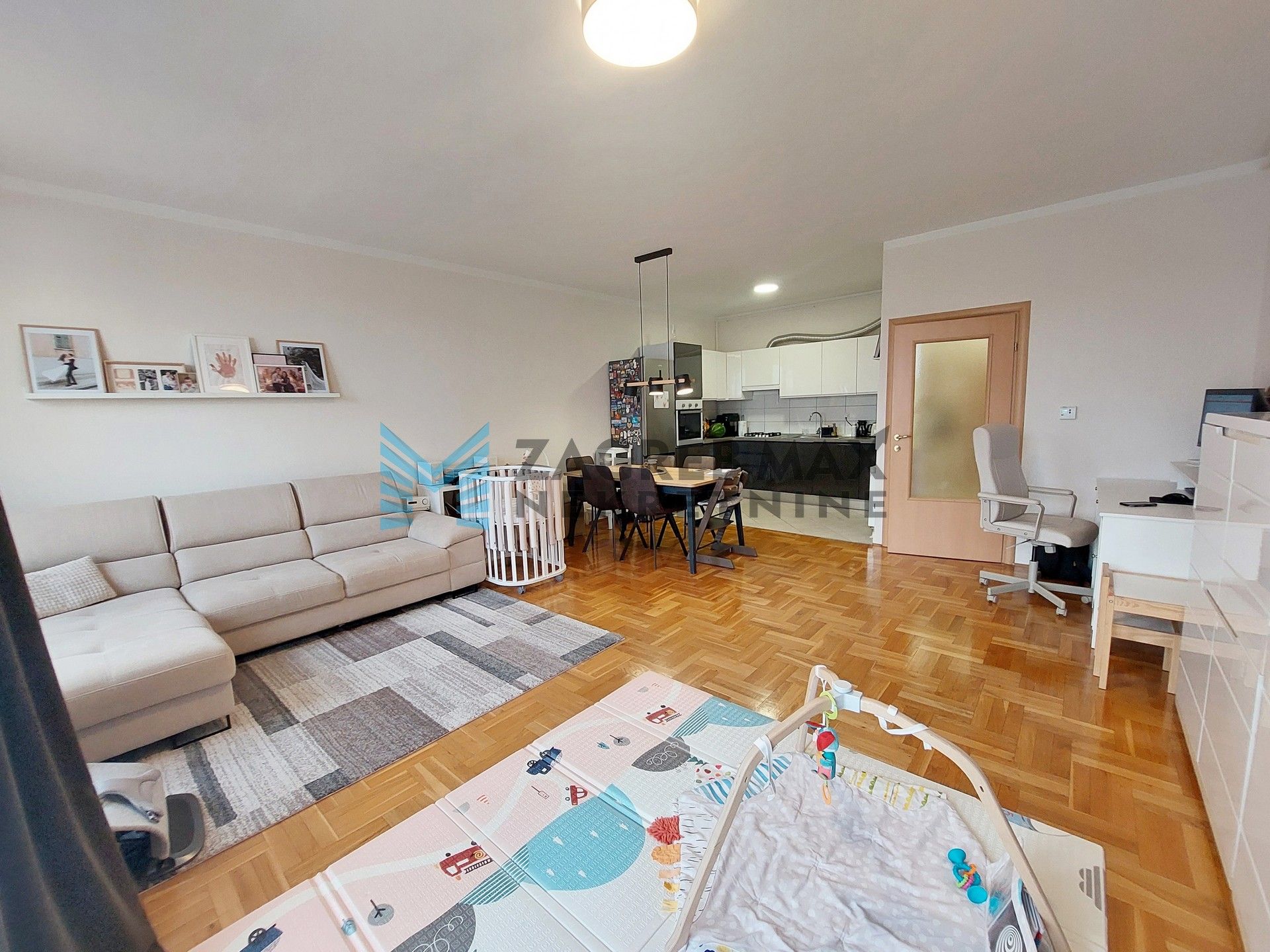 Zagreb - RETKOVEC - IV. Retkovec - 3-sobni, svijetao, garaža, spremište, mirno